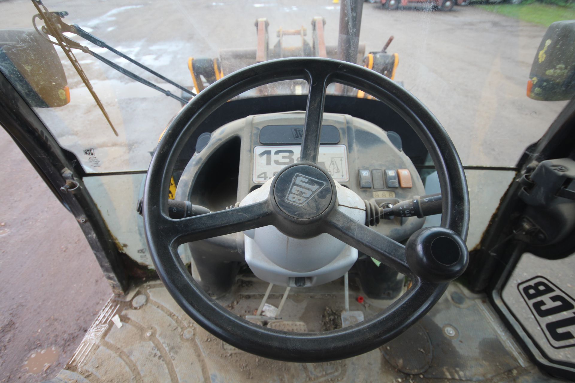 JCB P21 3CX Sitemaster backhoe loader. Registration HF59 CZV. Date of first registration 01/09/2009. - Image 63 of 76