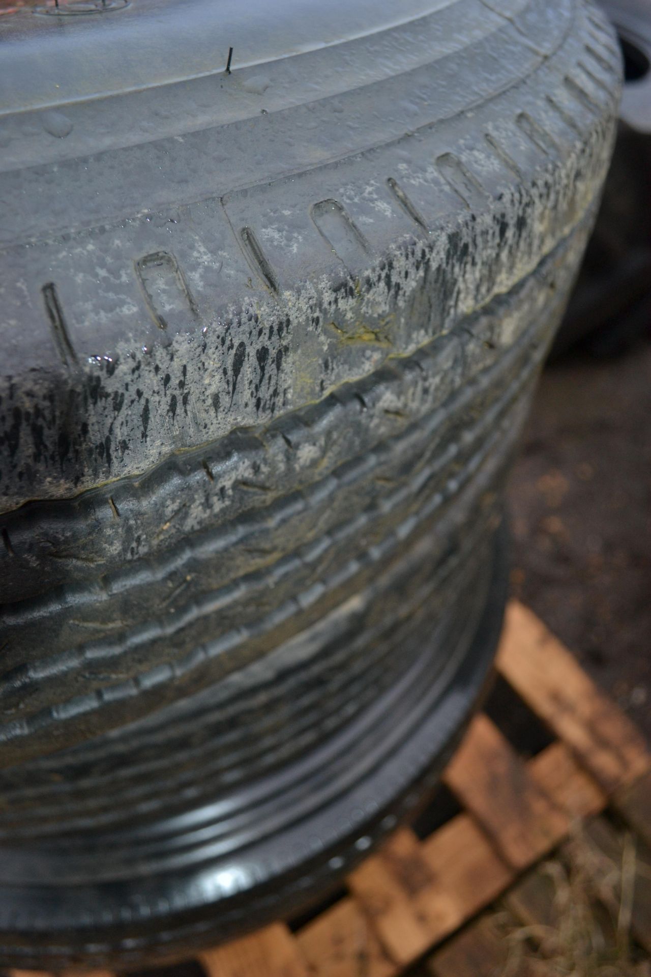 4x 8.25R15 lorry wheels and tyres. V - Image 2 of 2
