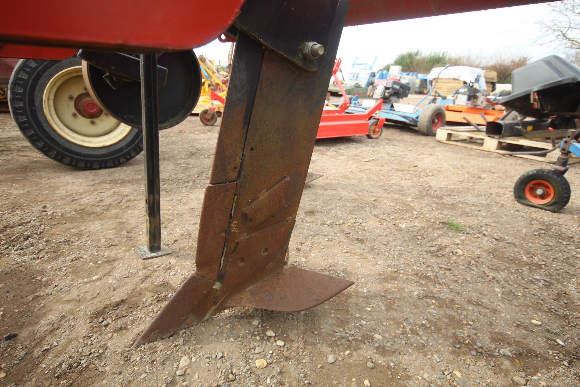 Spaldings 90/150 Flatlift three leg subsoiler. From a local deceased estate. Manual held. - Image 16 of 17