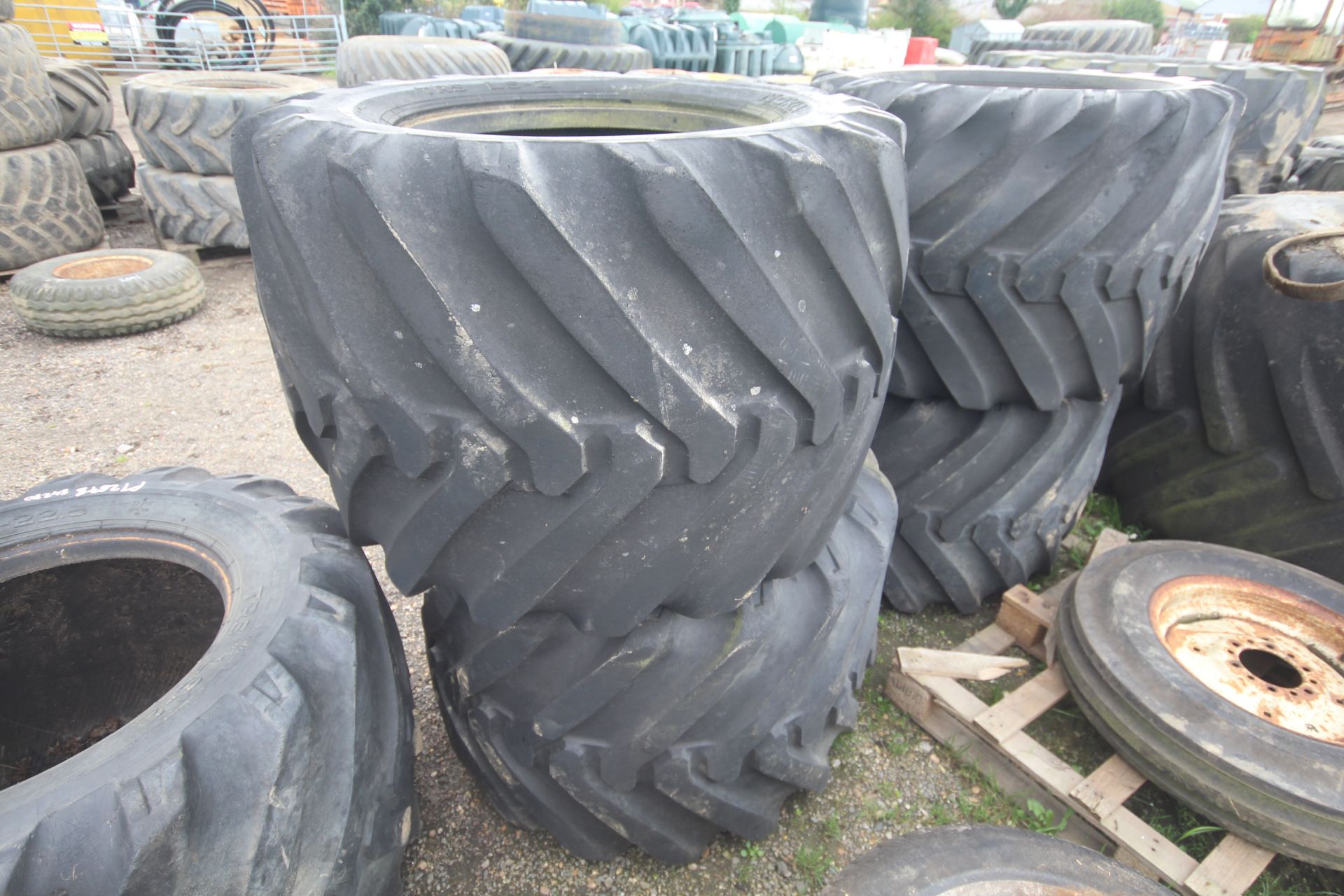 5x 700/45-22.5 flotation tyres. - Image 5 of 10