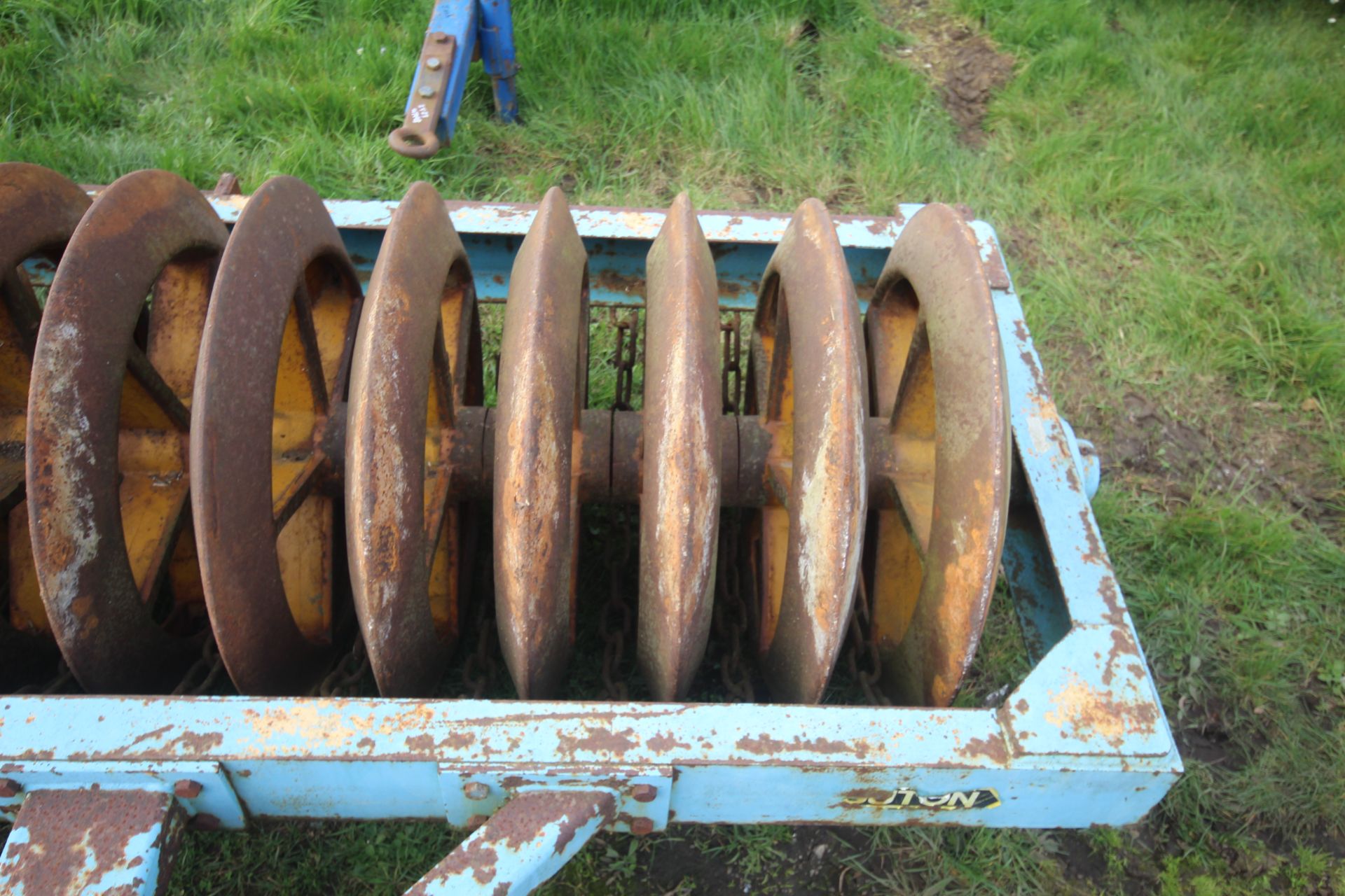 Suton trialed triple gang heavy press. - Image 5 of 19