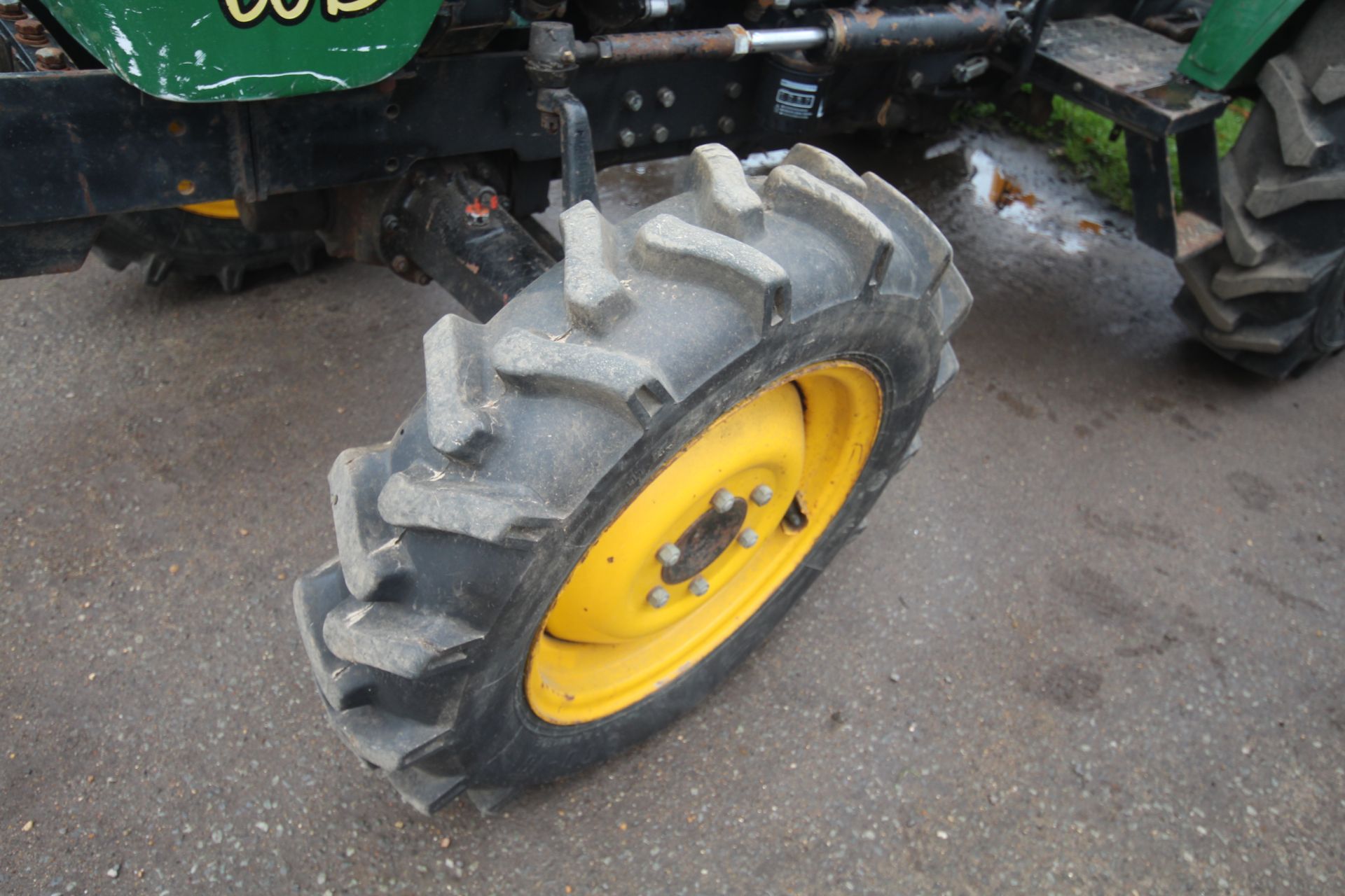 Jinma Rhino 4WD compact tractor.  Showing 201 hours. 9.5-24 rear wheels and tyres @ 80%. 6.00-16 - Image 7 of 45