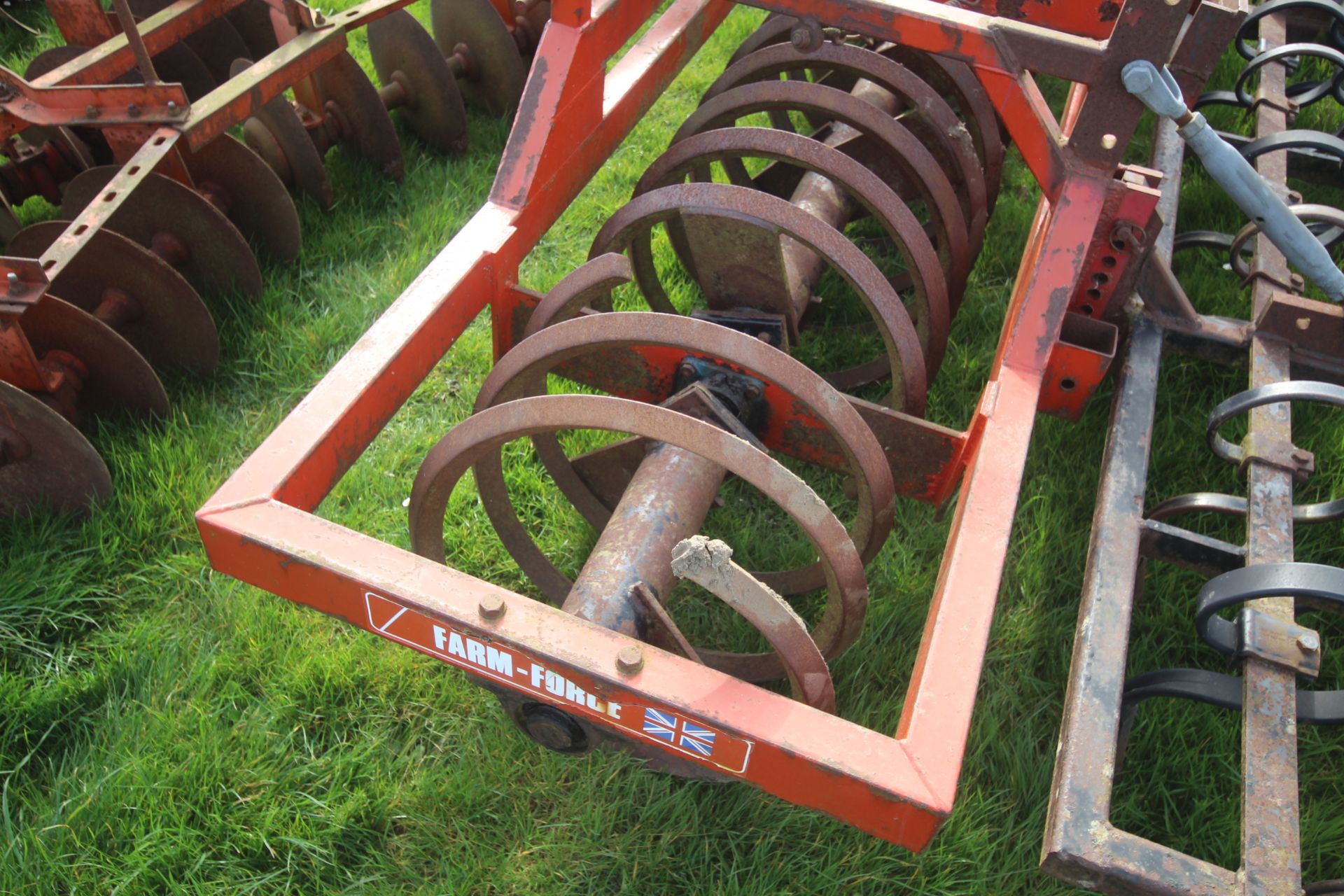 FarmForce 3m front mounted Flexicoil press. With leading tines. From a local Deceased estate. - Image 11 of 12