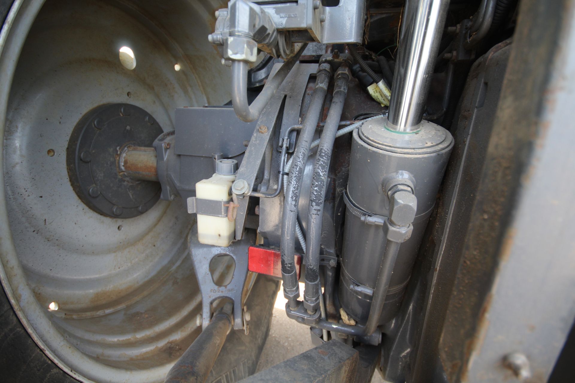 Massey Ferguson 8737 4WD tractor. Registration AY17 AVG. Date of first registration 14/03/2017. 4, - Image 47 of 104