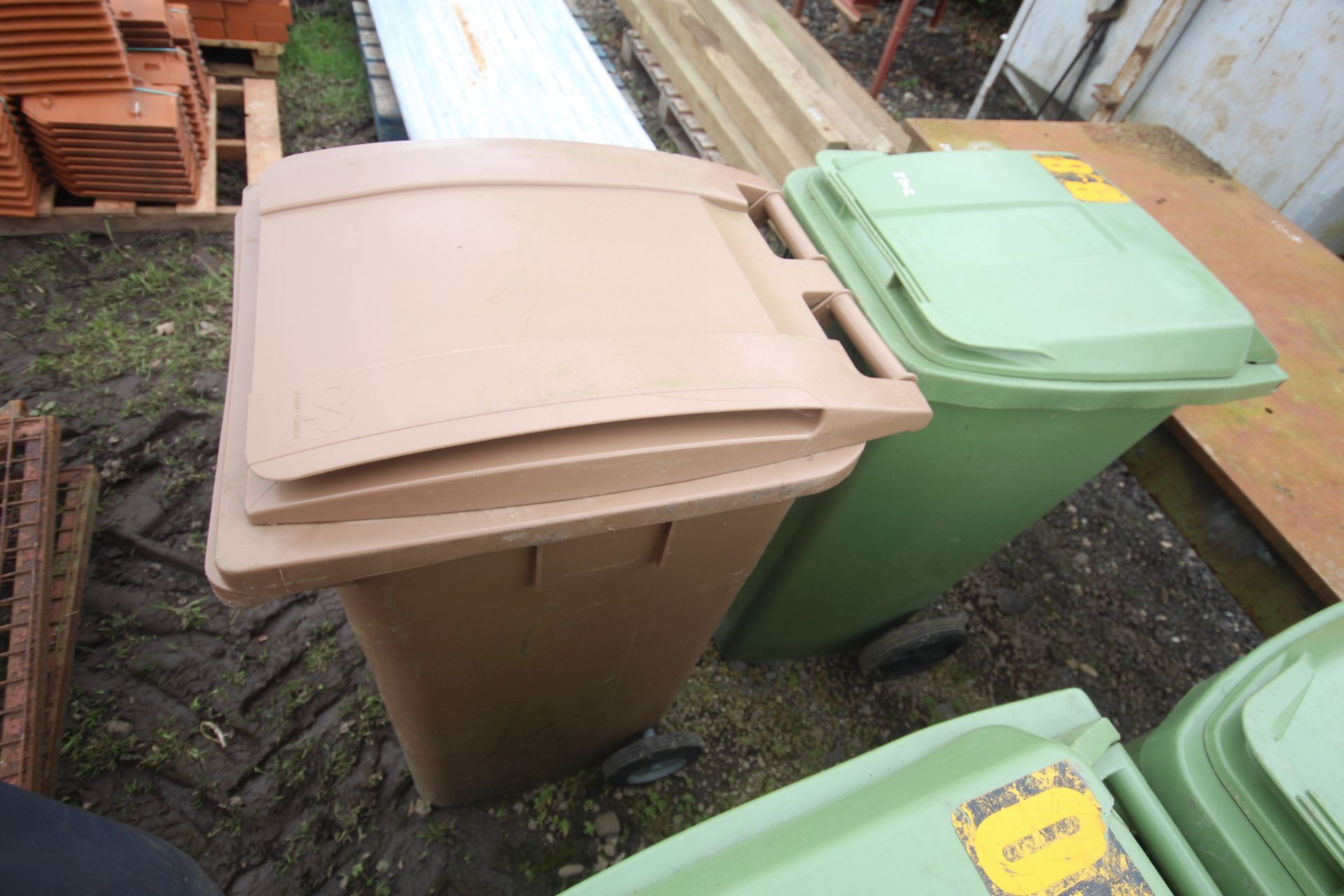 Green and brown wheelie bins. - Image 2 of 4