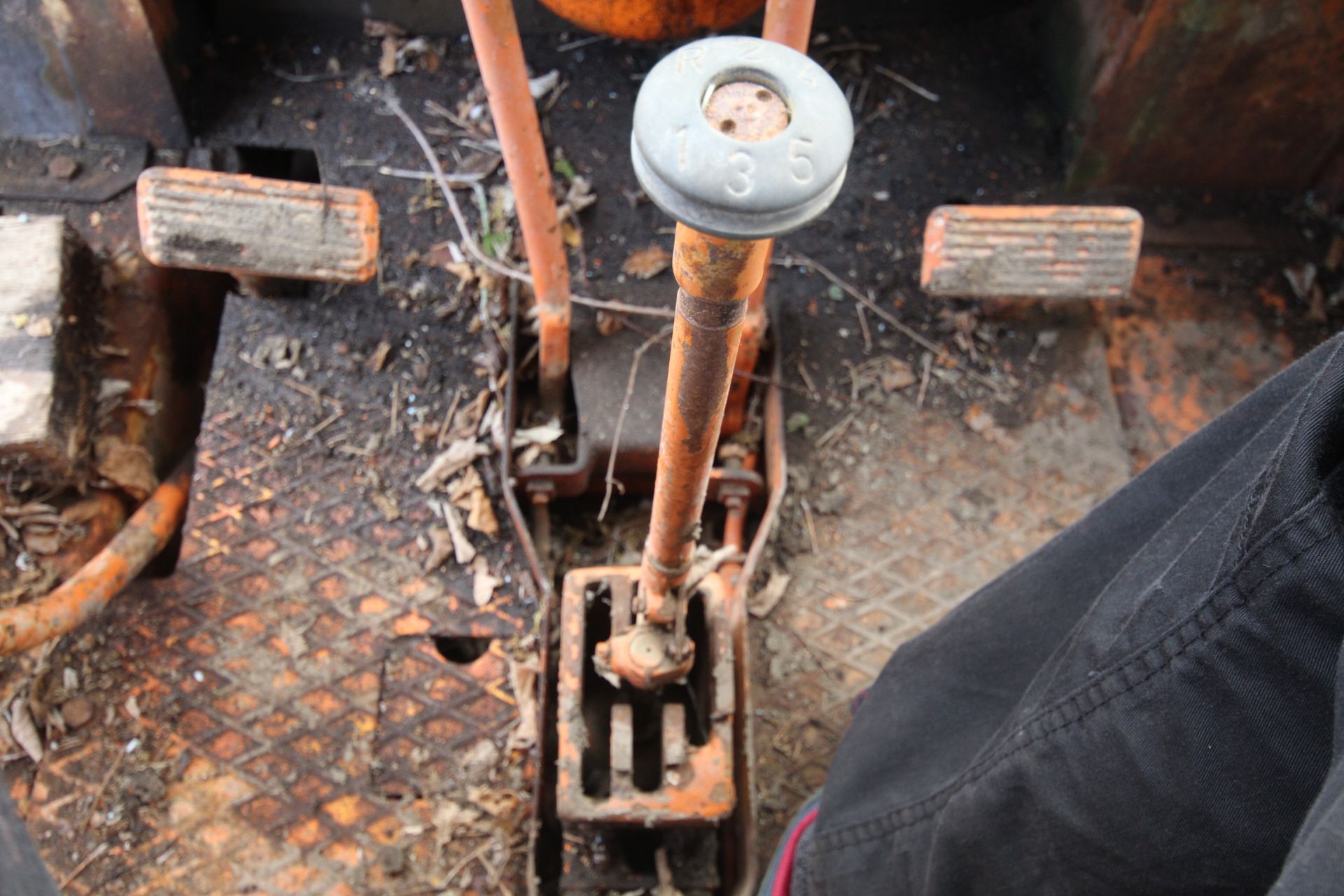 Fiat 100c steel tracked crawler. With Turner rear linkage. Owned from new. Unused for some time - Image 56 of 58