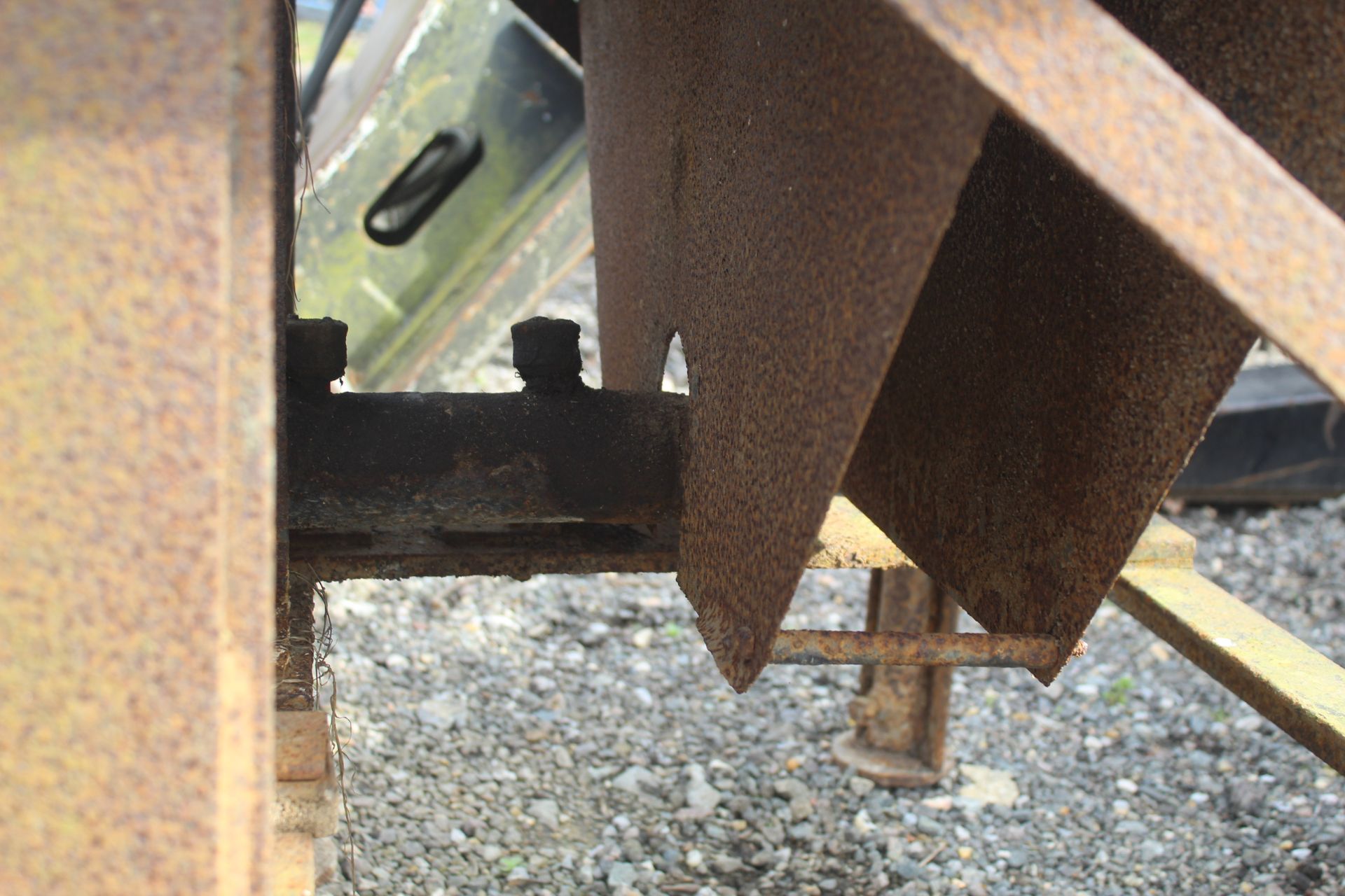 Dening of Chard PTO saw bench. - Image 3 of 8