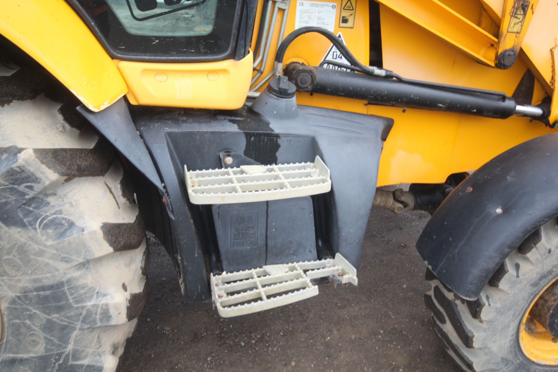 JCB P21 3CX Sitemaster backhoe loader. Registration HF59 CZV. Date of first registration 01/09/2009. - Image 48 of 76