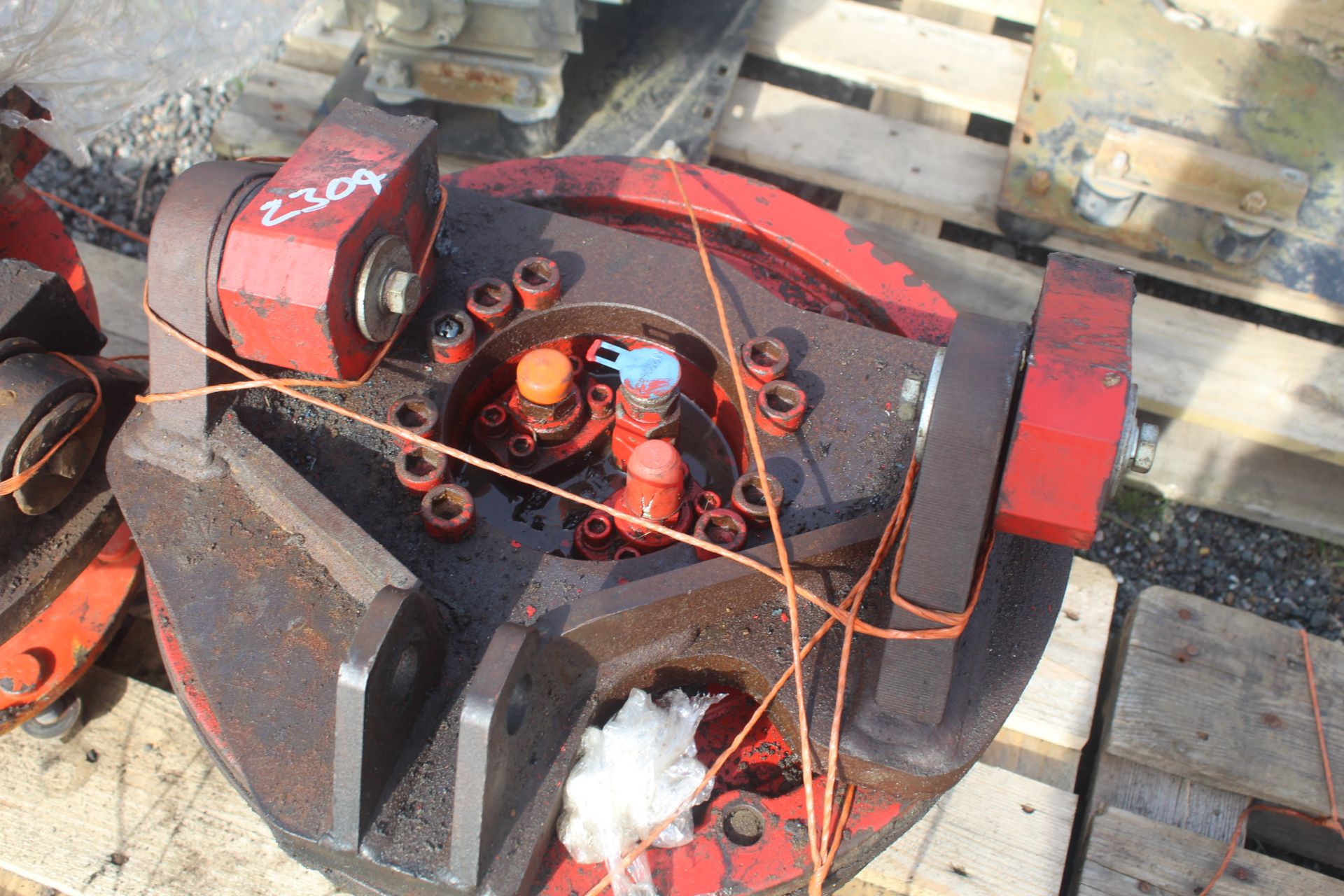 Pair of Grimme Hydraulic wheel motors. V - Image 4 of 7