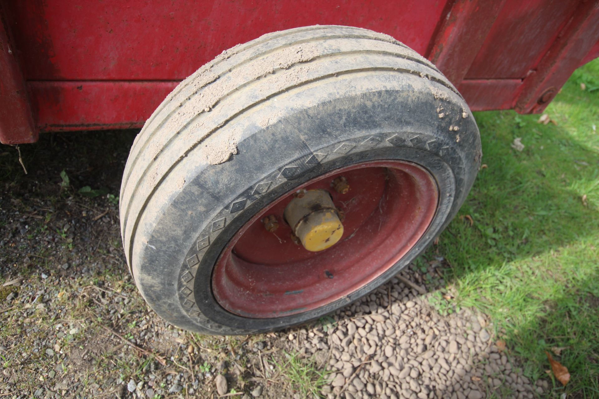 Massey Ferguson single axle muck spreader. V - Image 11 of 14