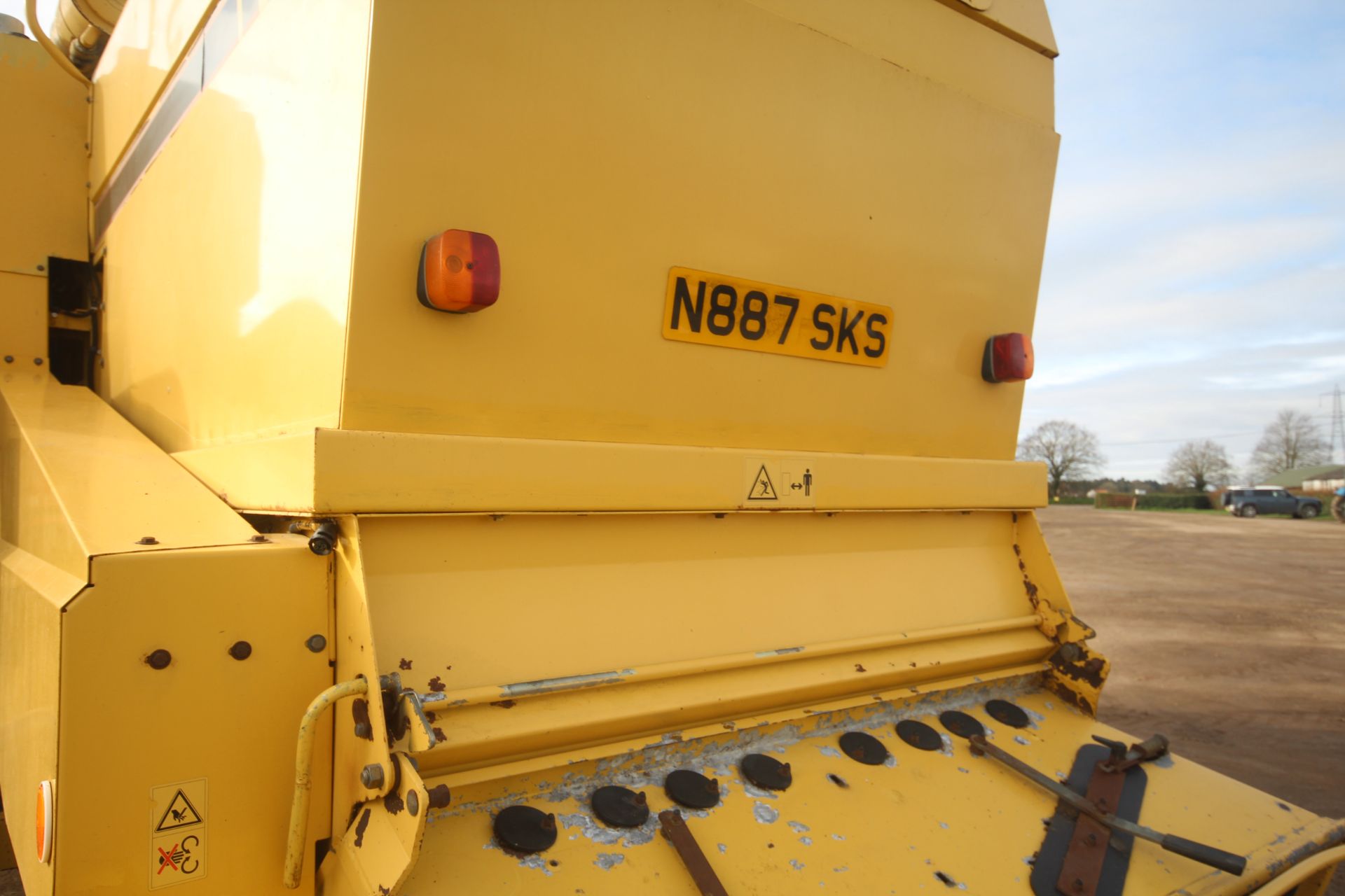 New Holland TX65 5 straw walker combine harvester. Registration N887 SKS. Date of first registration - Image 43 of 163