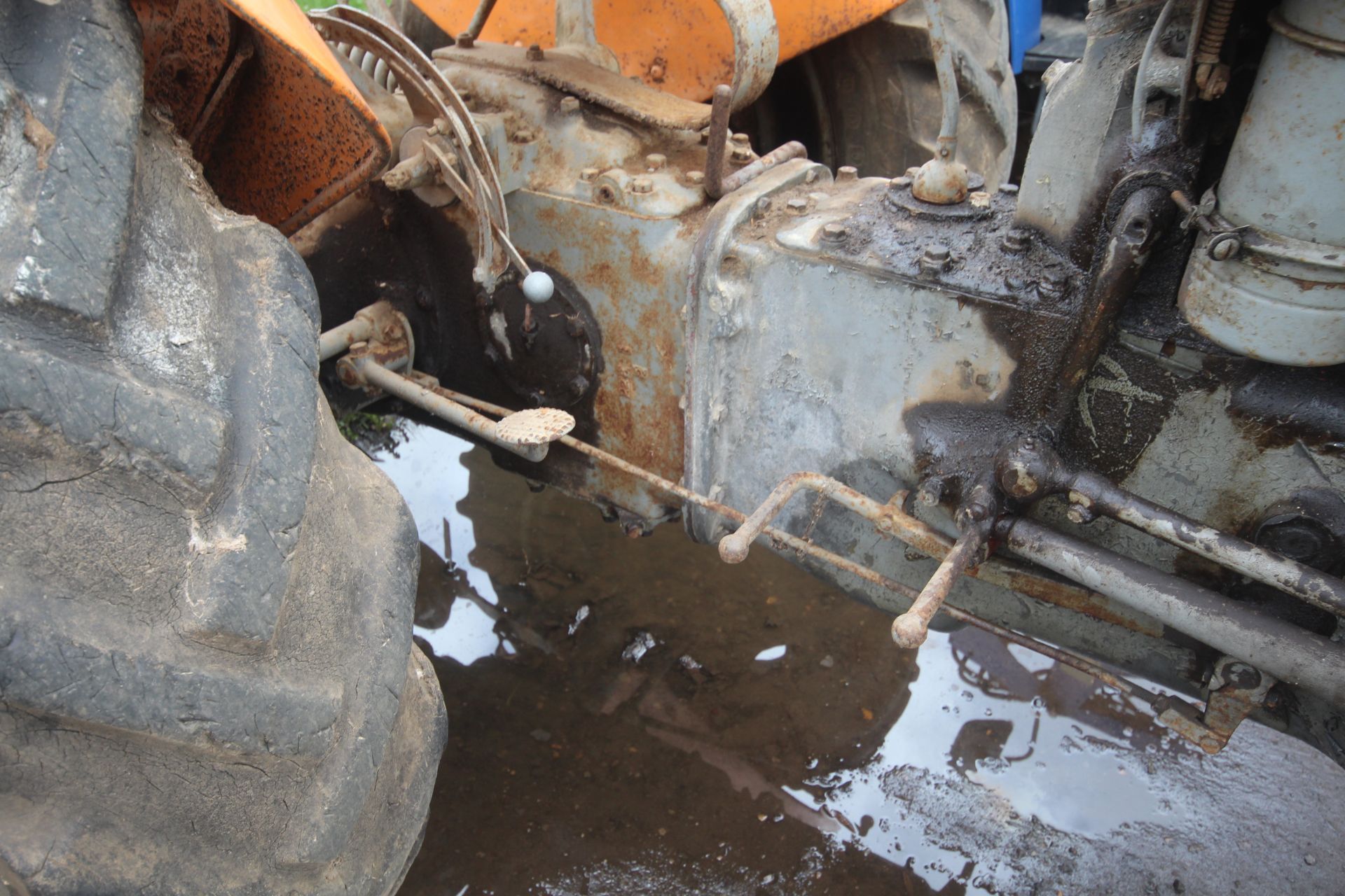 Ferguson TEA 20 Petrol/ TVO 2WD tractor. Registration MVF 85 (buff log book). 1951. Fitted with - Bild 11 aus 26