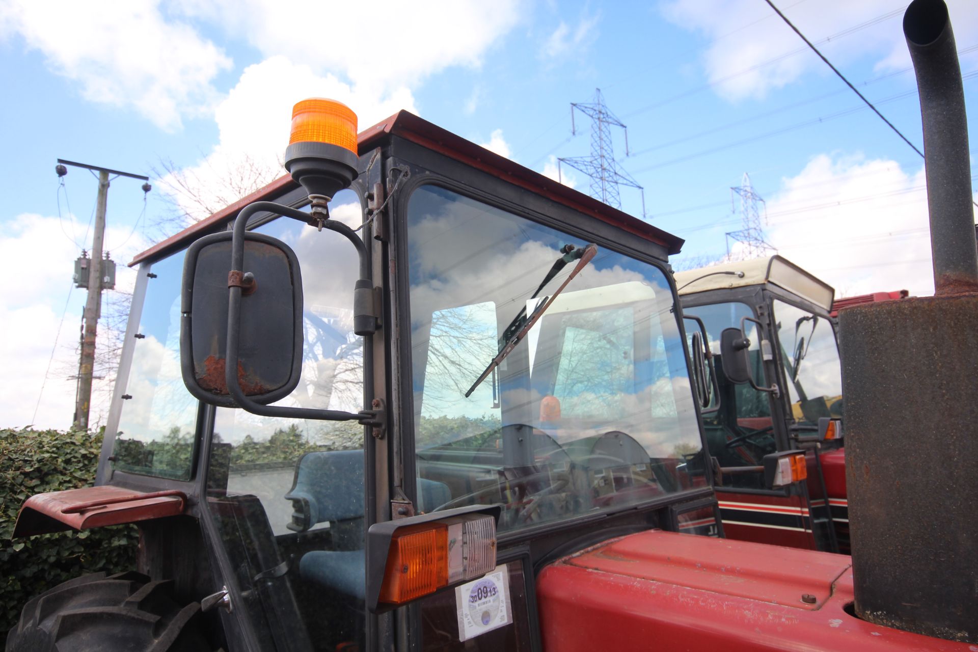 Case International 485 2WD tractor. Registration D404 APV. Date of first registration 27/10/1986. - Image 33 of 57