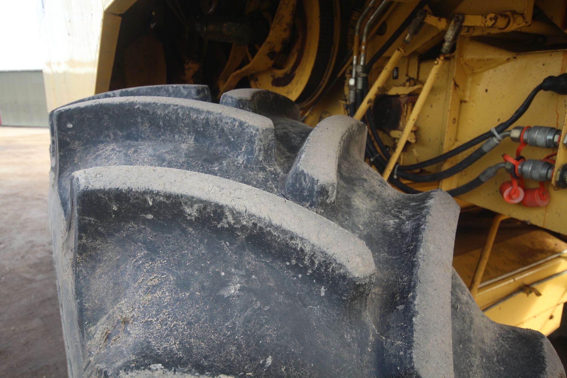 New Holland TX65 5 straw walker combine harvester. Registration N887 SKS. Date of first registration - Image 66 of 163