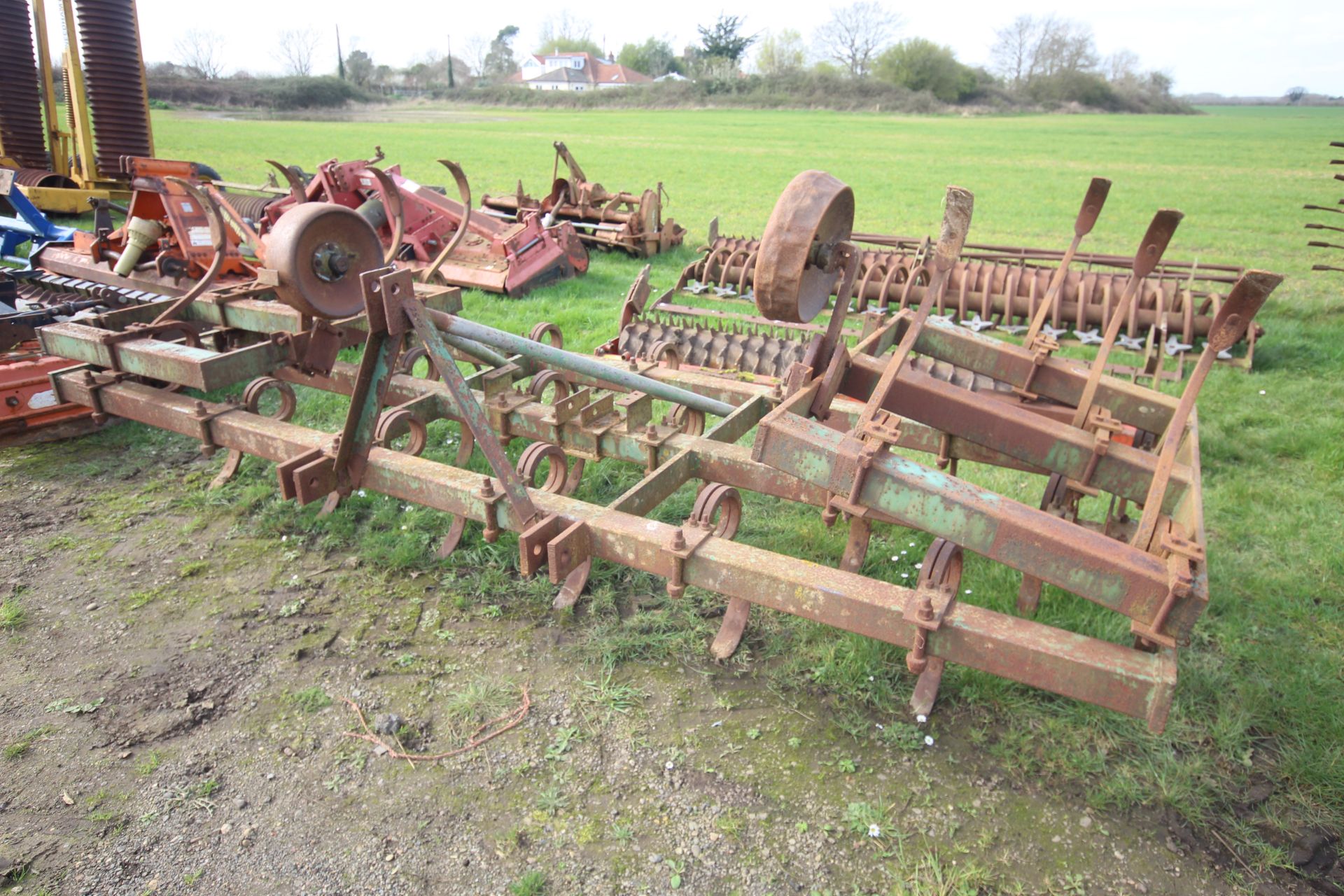 6m manual fold pigtail cultivator.