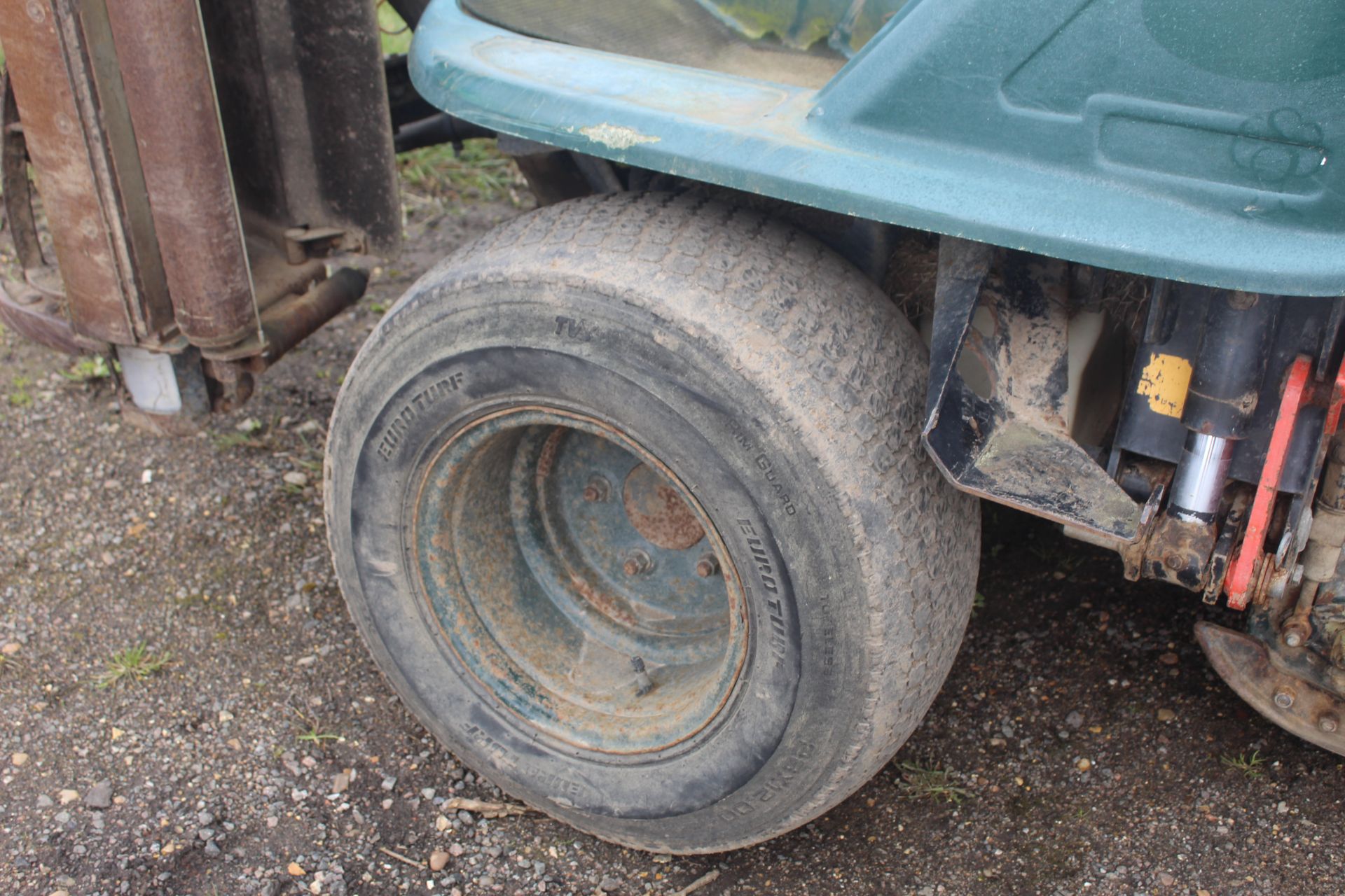 Hayter LT324 4WD ride-on triple gang cylinder mower. Registration KE03 GYG. Date of first - Image 21 of 24