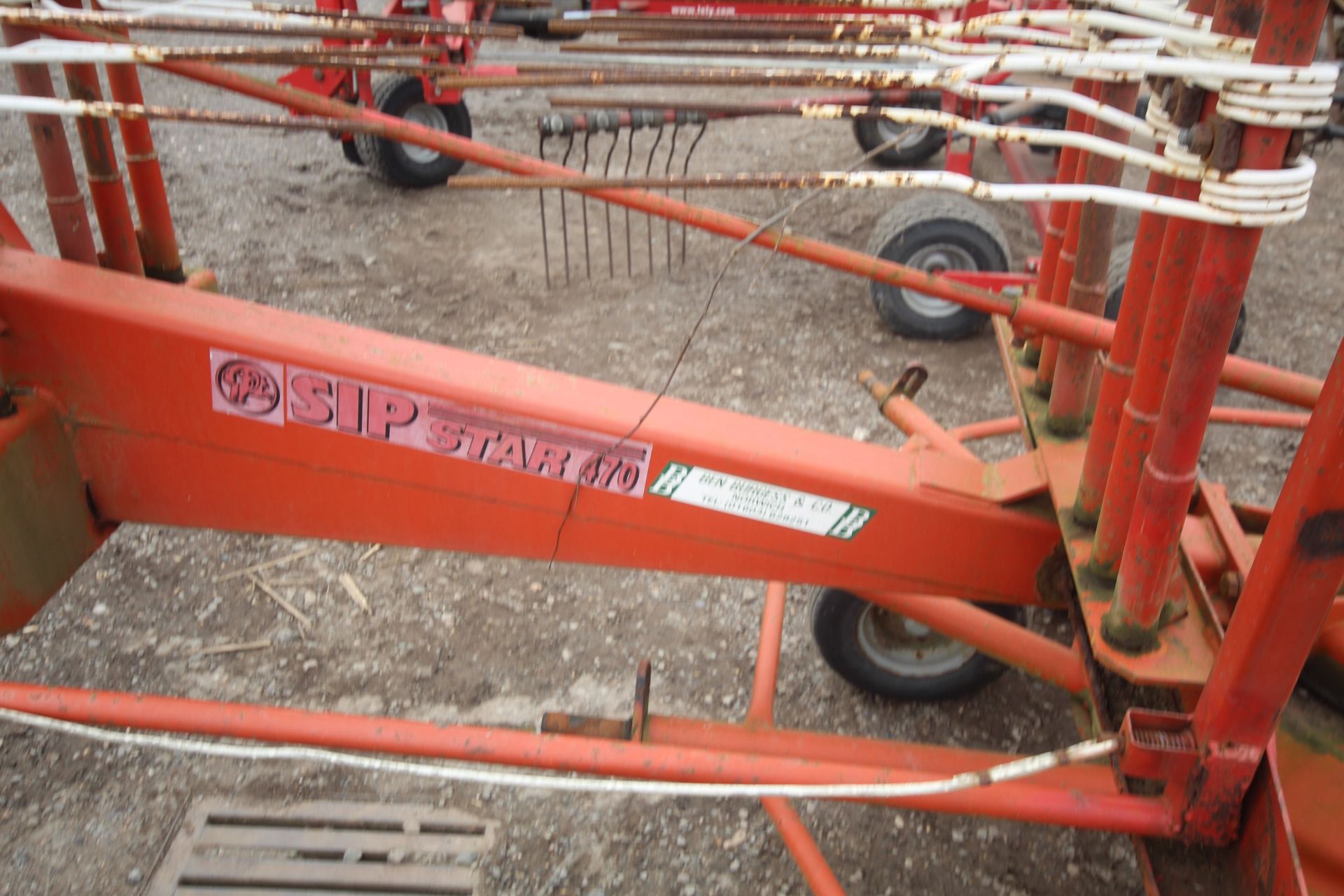 SIP Star 4.7m single rotor hay rake. Manual held. V - Image 11 of 15