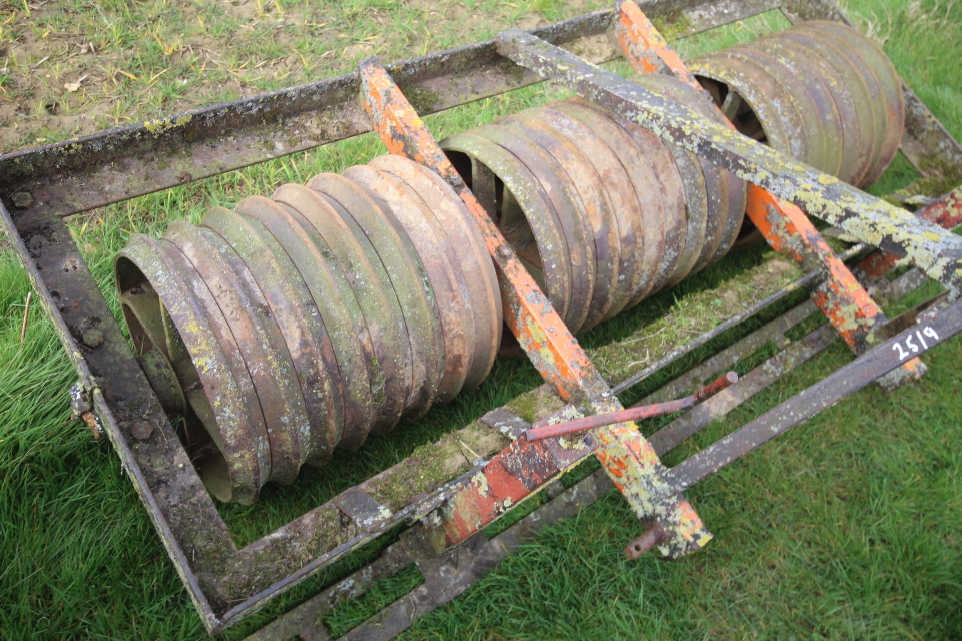 Linkage mounted Cambridge roll. For sale due to retirement. V - Image 9 of 9