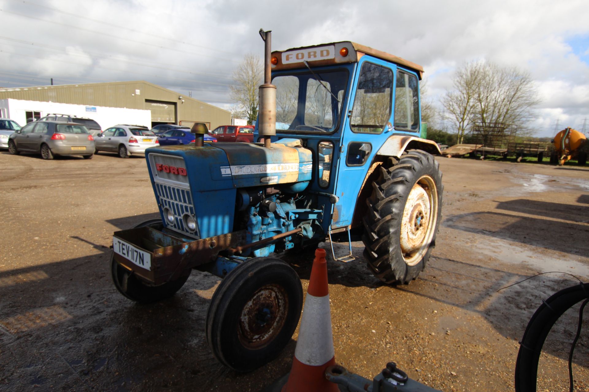 Ford 4000 2WD tractor. Registration TEV 117N. Date of first registration 01/08/1974. 6,619 hours. - Image 4 of 50