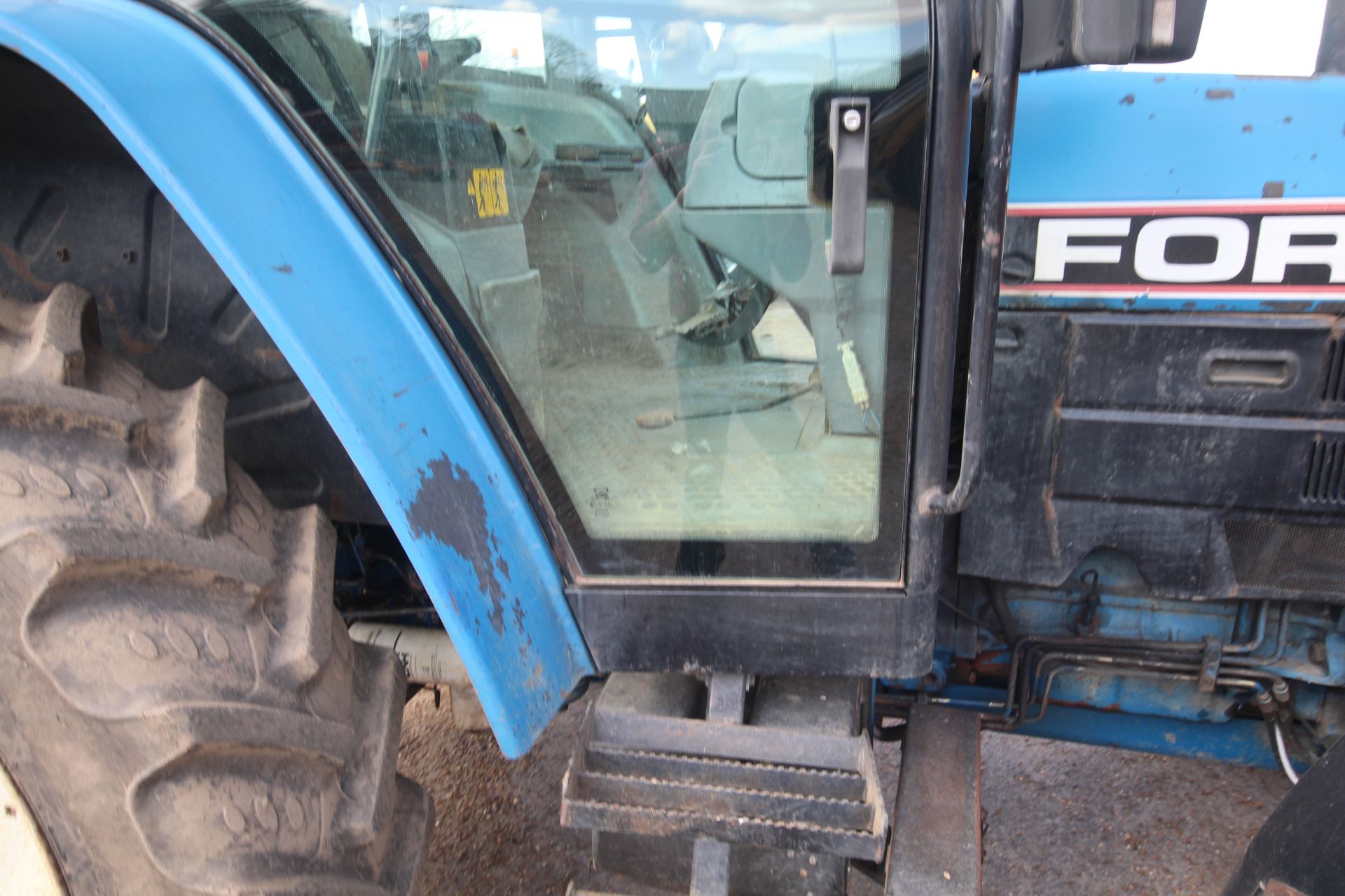 Ford 6640 Powerstar SLE 4WD tractor. Registration M622 WVW. Date of first registration 09/01/1995. - Image 37 of 67