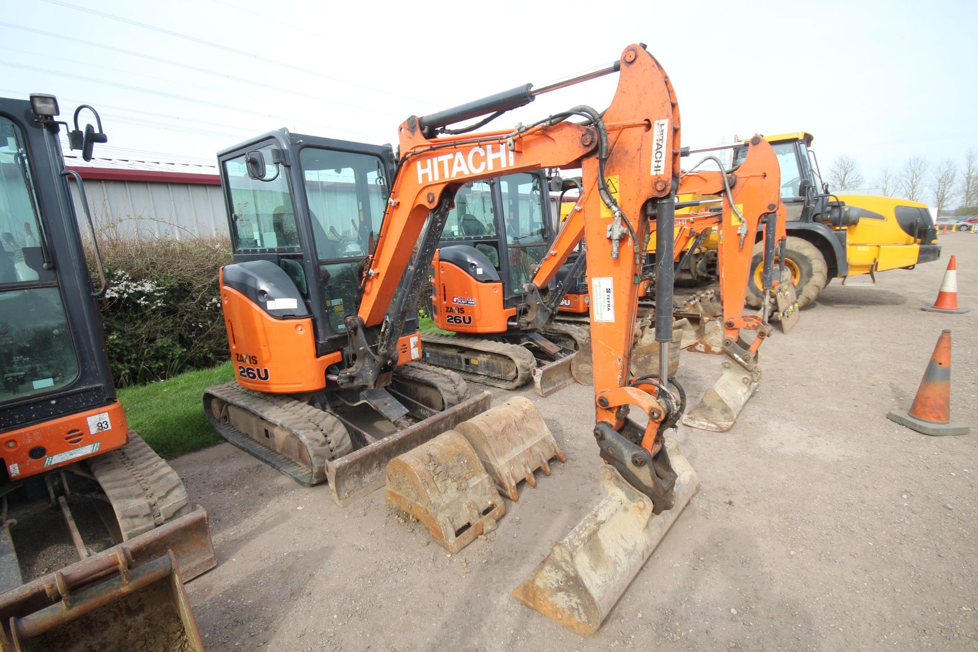 Hitachi Z-Axis 26U-5A CR 2.6T rubber track excavator. 2018. 3,000 hours. Serial number