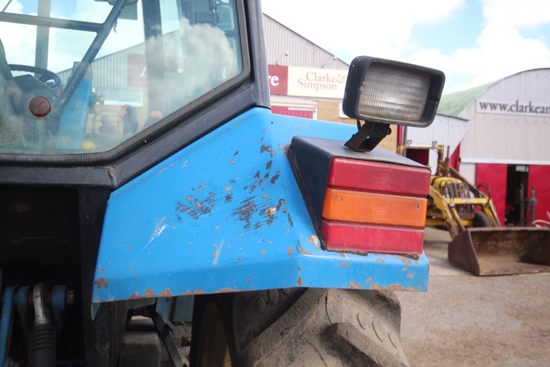 Ford 6640 Powerstar SLE 4WD tractor. Registration M622 WVW. Date of first registration 09/01/1995. - Image 33 of 67