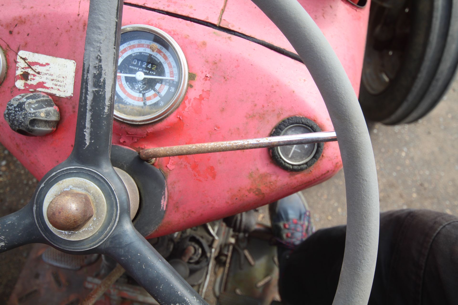 Massey Ferguson 35X 2WD tractor. 1963. Serial number SNMY313859. 11-28 rear wheels and tyres. - Image 40 of 43