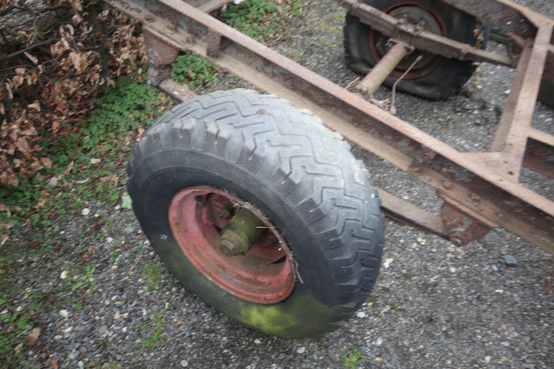 Single axle trailer chassis. - Image 5 of 11