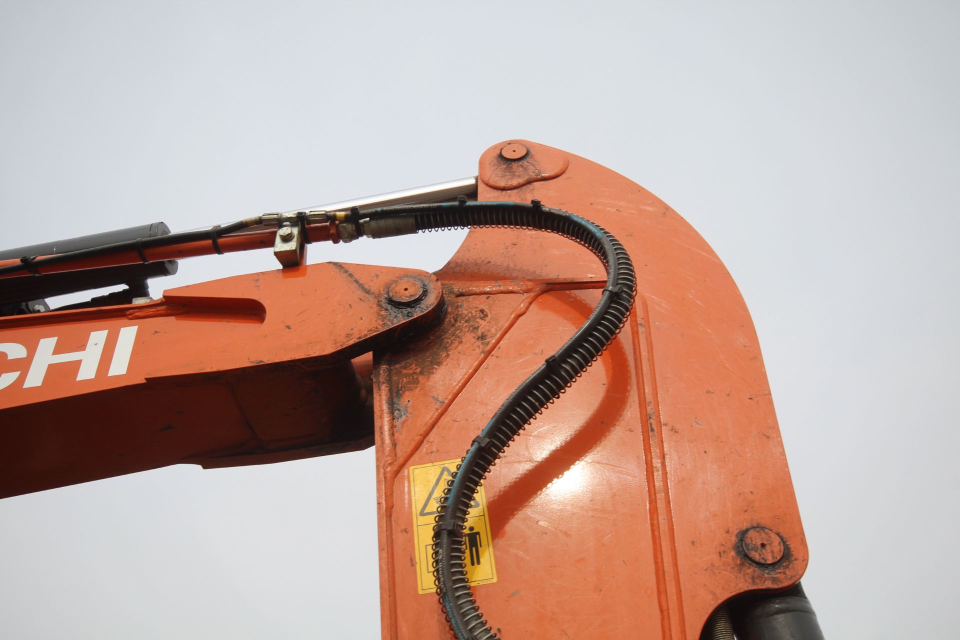 Hitachi ZX55U-6 CLR 5.5T rubber track excavator. 2022. 757 hours. Serial number HCMAEQ50H00061201. - Image 9 of 71