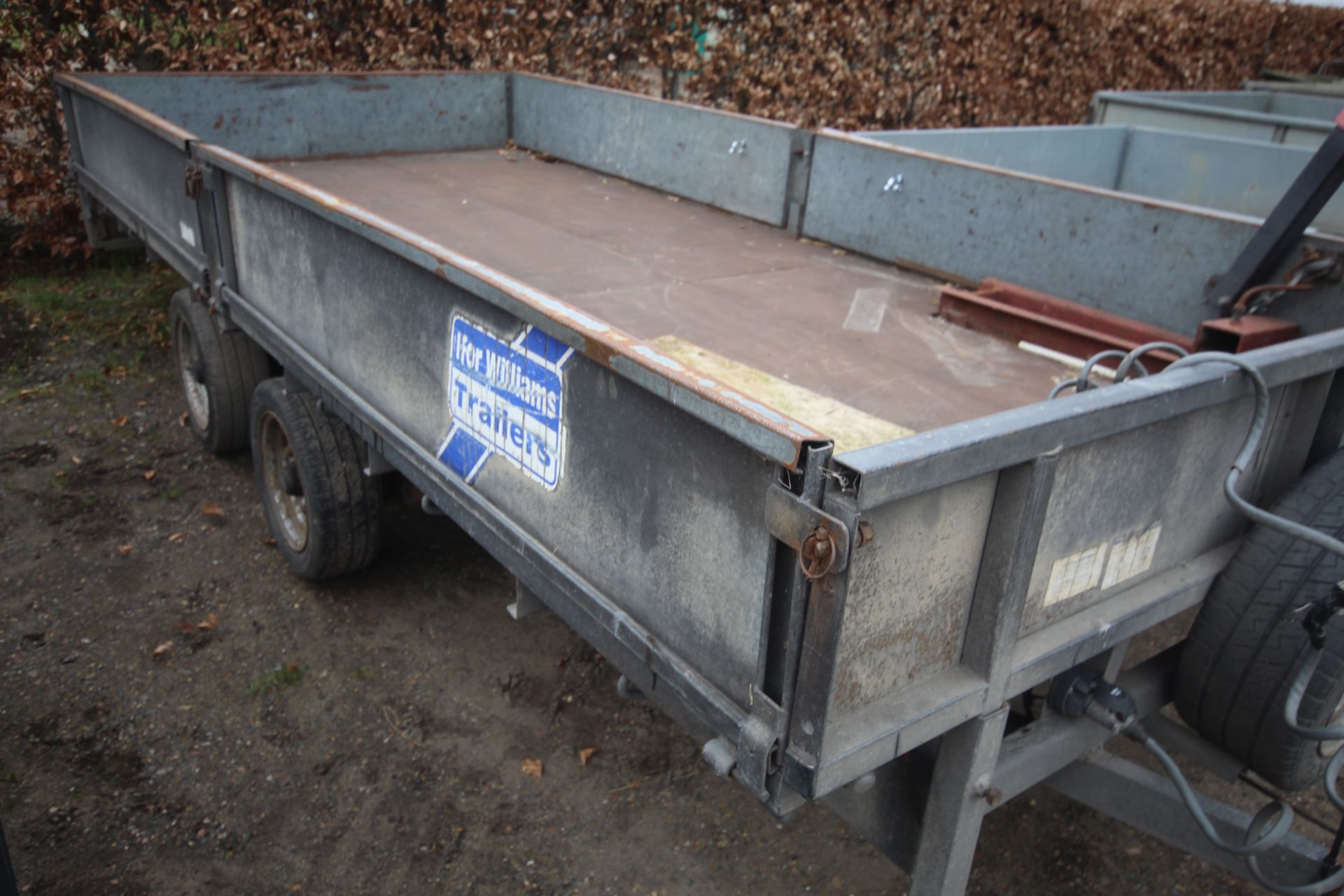 Ifor Williams 14ft twin axle flat bed trailer. With manual crane, sides and recent new floor. Key - Image 5 of 39