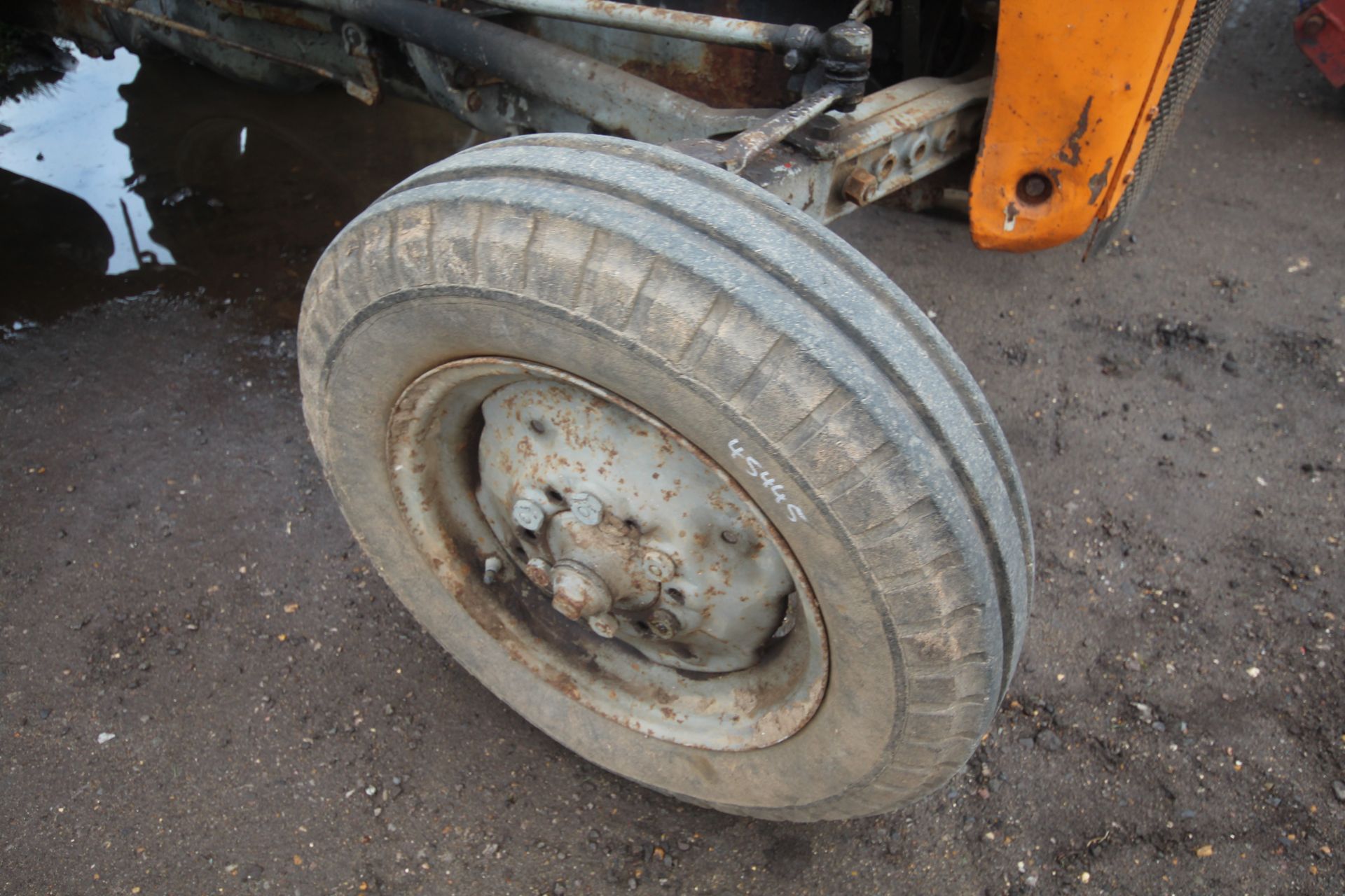 Ferguson TEA 20 Petrol/ TVO 2WD tractor. Registration MVF 85 (buff log book). 1951. Fitted with - Bild 7 aus 26