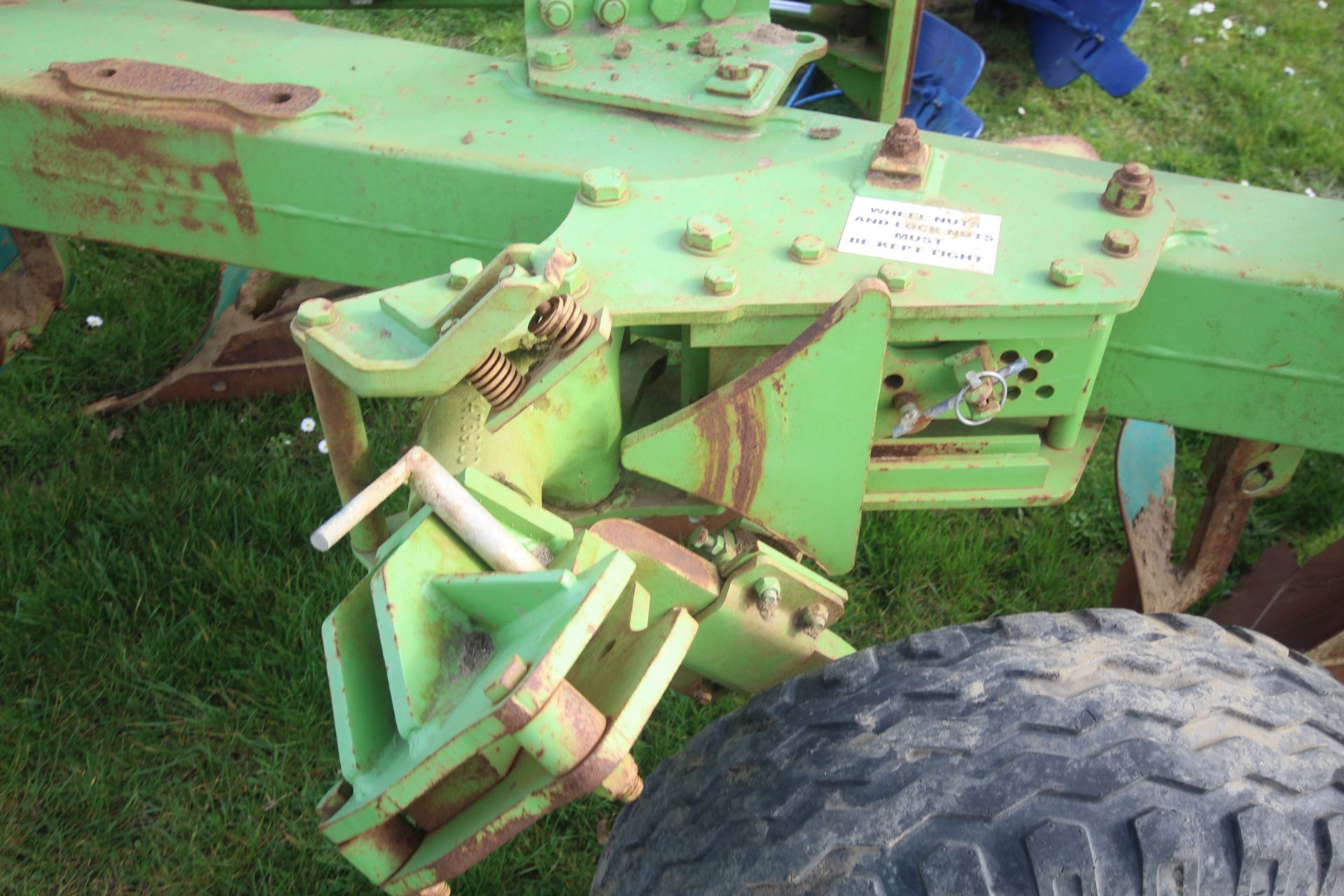 Dowdeswell 140 MA 5+1F reversible plough. With hydraulic press arm. Refurbished by Agri-Hire 2019. - Image 20 of 25