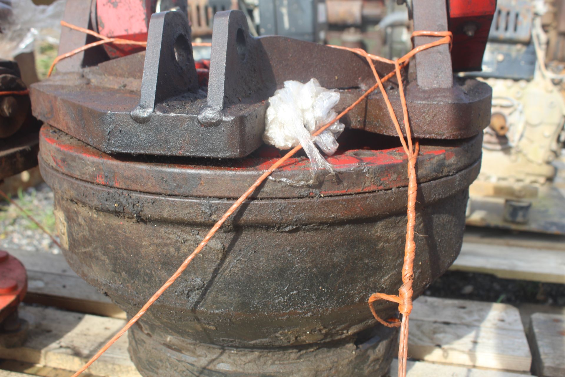 Pair of Grimme Hydraulic wheel motors. V - Image 2 of 7