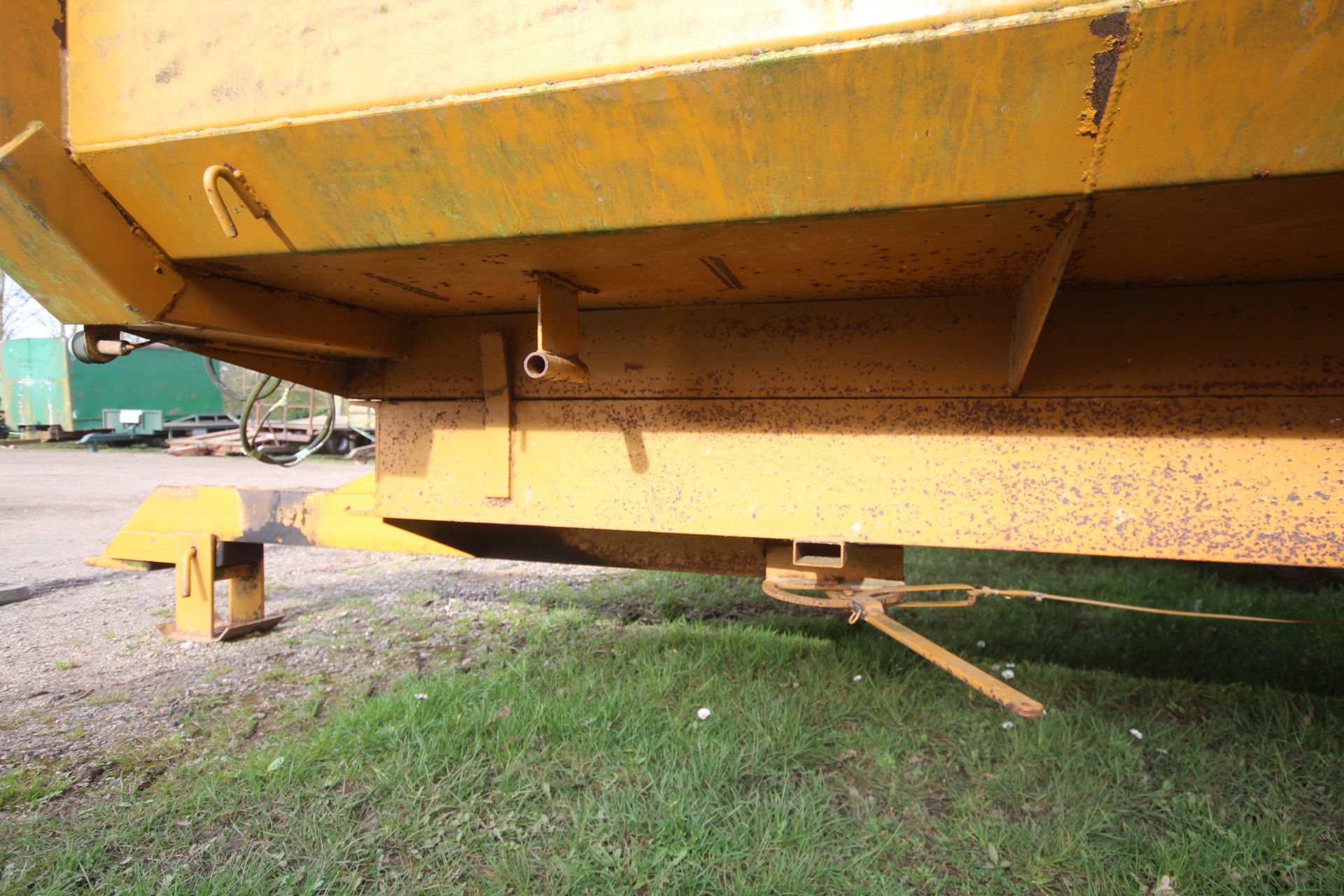 Richard Western 10T single axle dump trailer. 1992. With greedy boards and tailgate. Owned from new. - Image 12 of 23