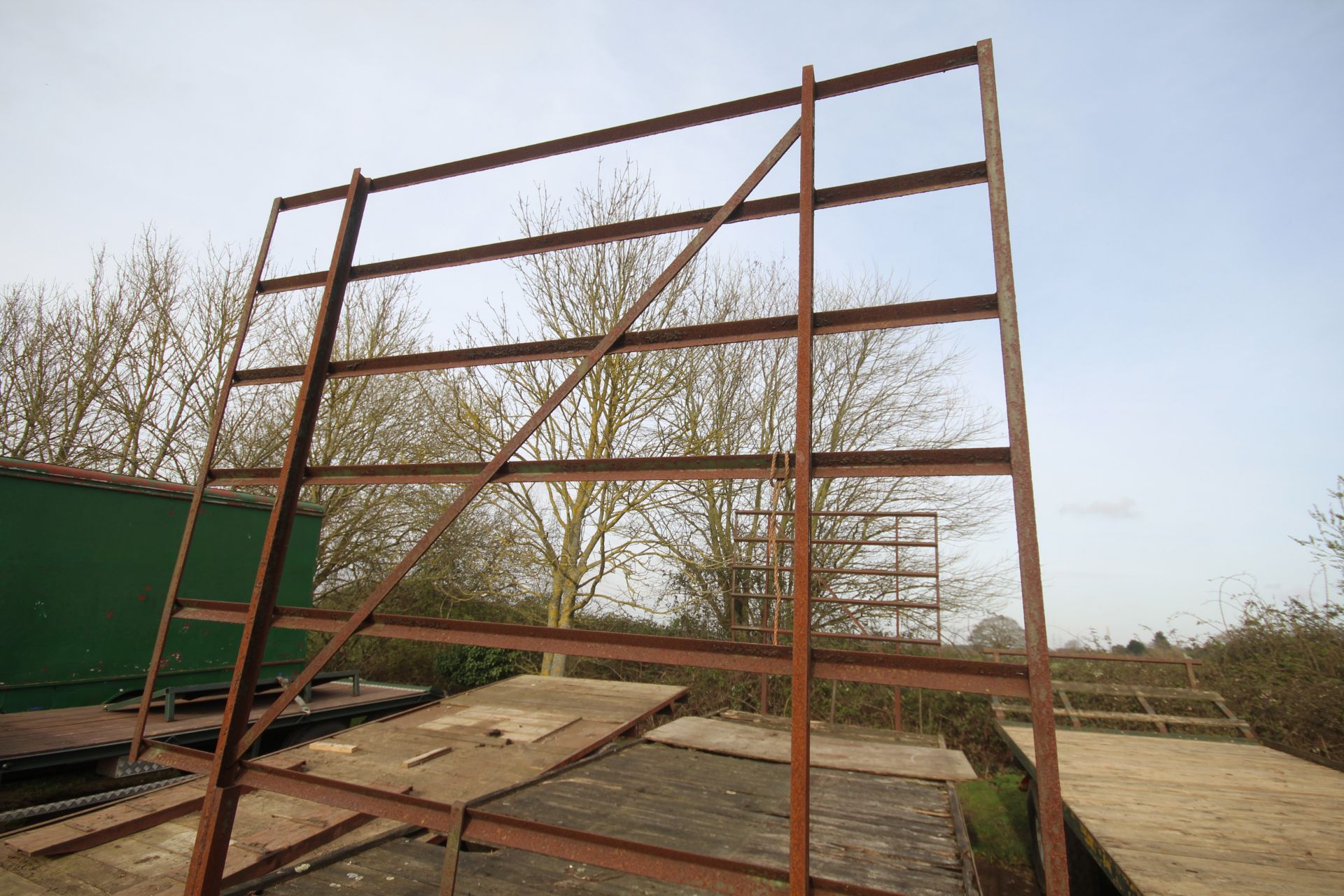 20ft single axle bale trailer. With front and rear ladders. - Image 9 of 20