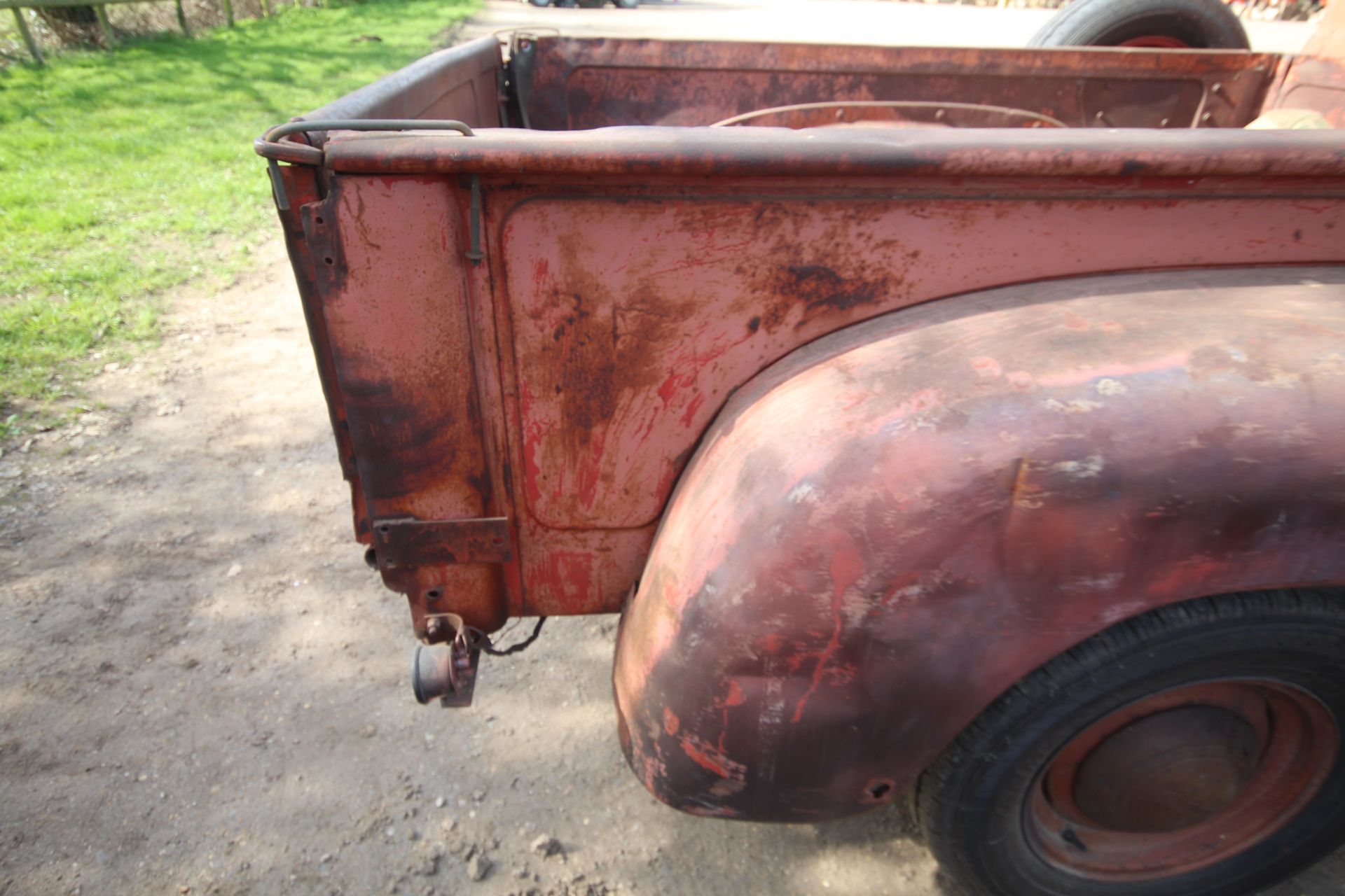 International R100 petrol pick-up. Registration 161 XVY. 1954. Vendor reports a lot of - Image 18 of 54