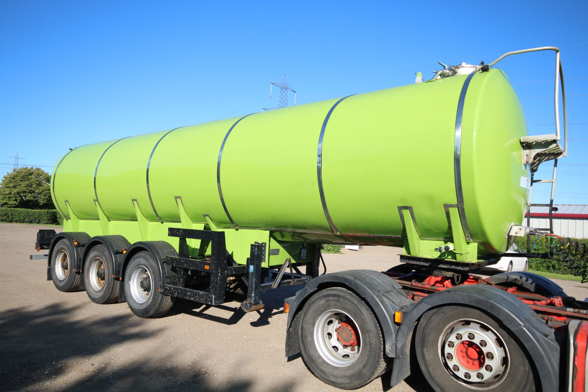 Dairy Products Transport 24,575L stainless steel tri-axle tanker. Registration A160342. Date of