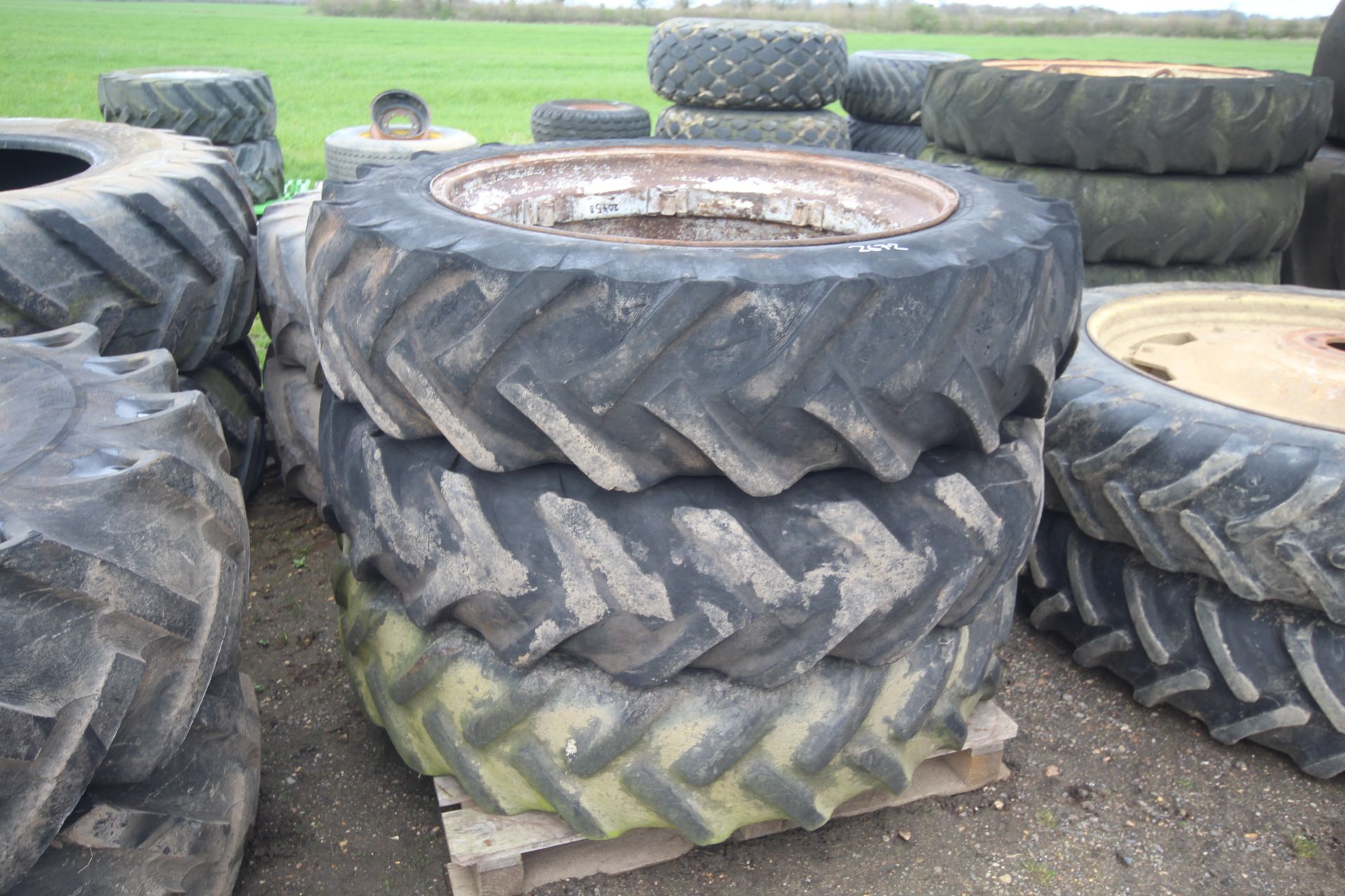 Ford 5000 38in rear wheel rims.