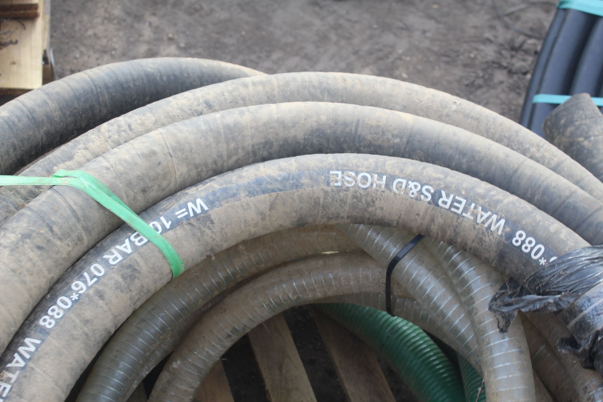 Quantity of various heavy duty hose/ water pipe. - Image 3 of 5