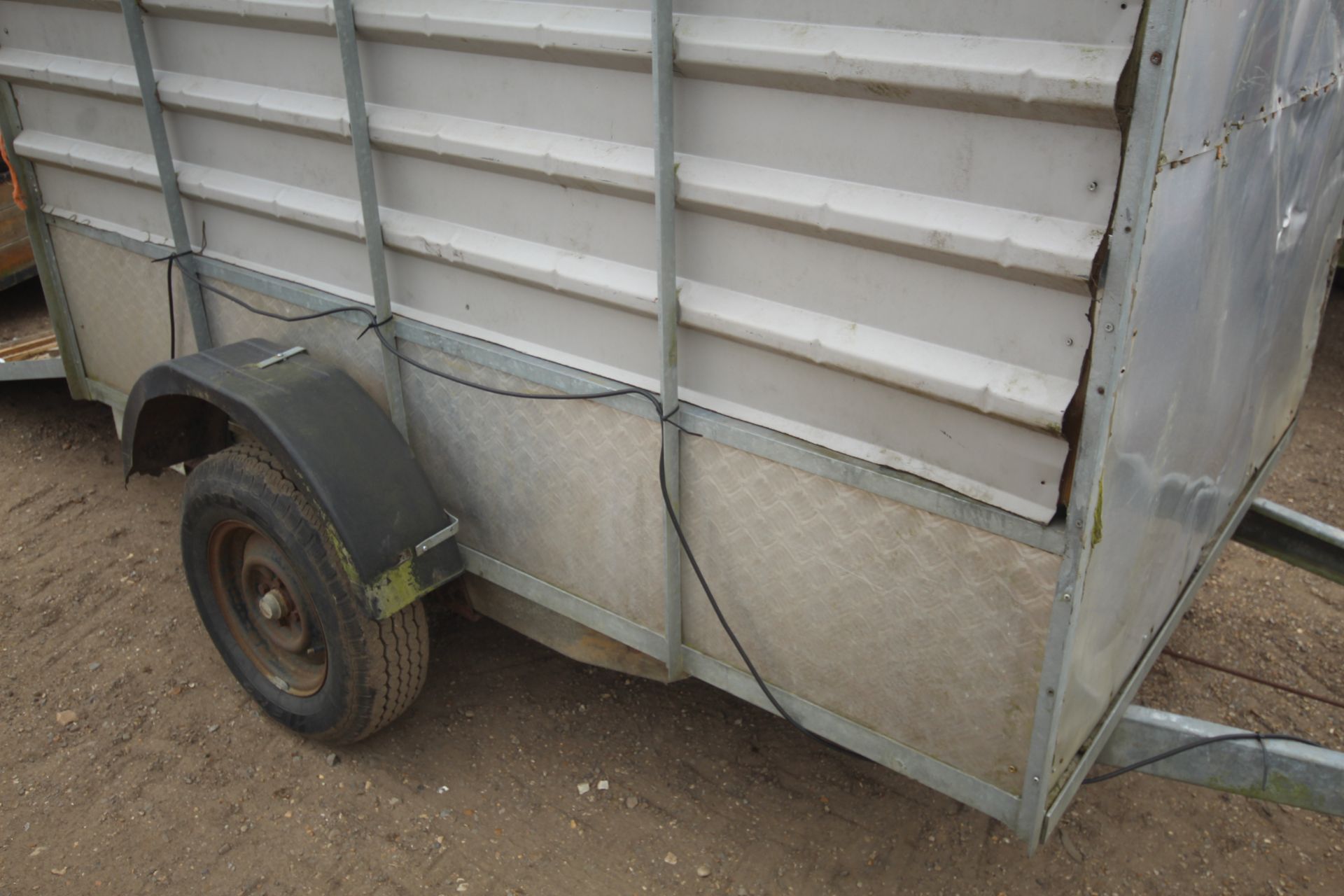 Home built single axle box trailer. - Image 4 of 29