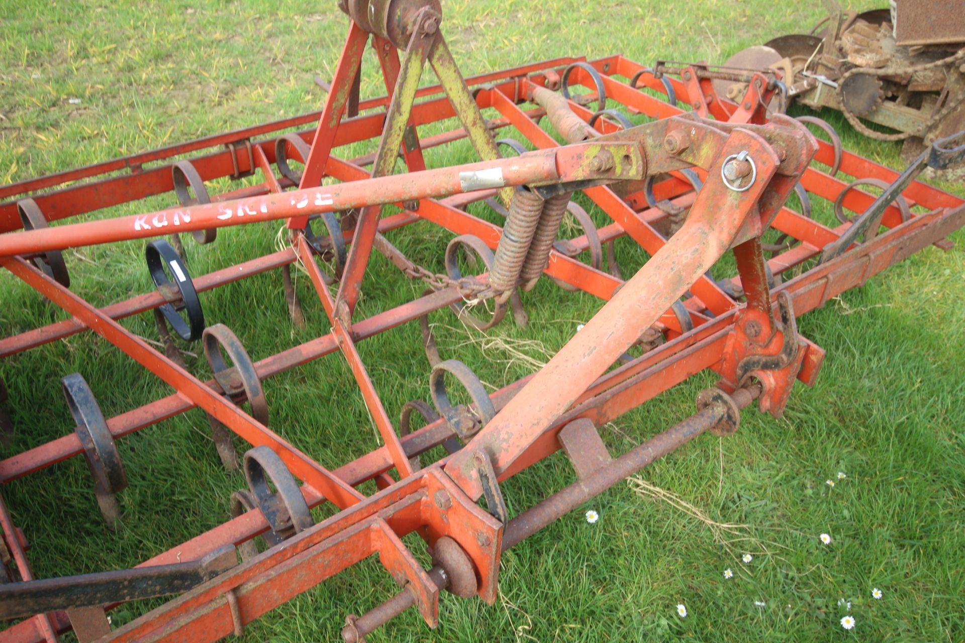 Kongskilde Triple K mounted spring tines. - Image 14 of 15