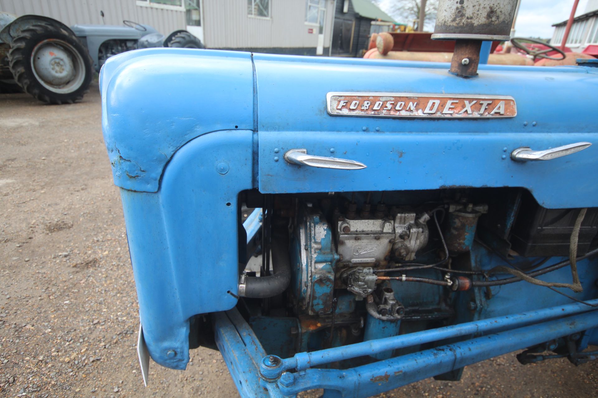Fordson Dexta 2WD tractor. Registration 4101 PW. Date of first registration 02/02/1962. Key, V5 - Bild 9 aus 51
