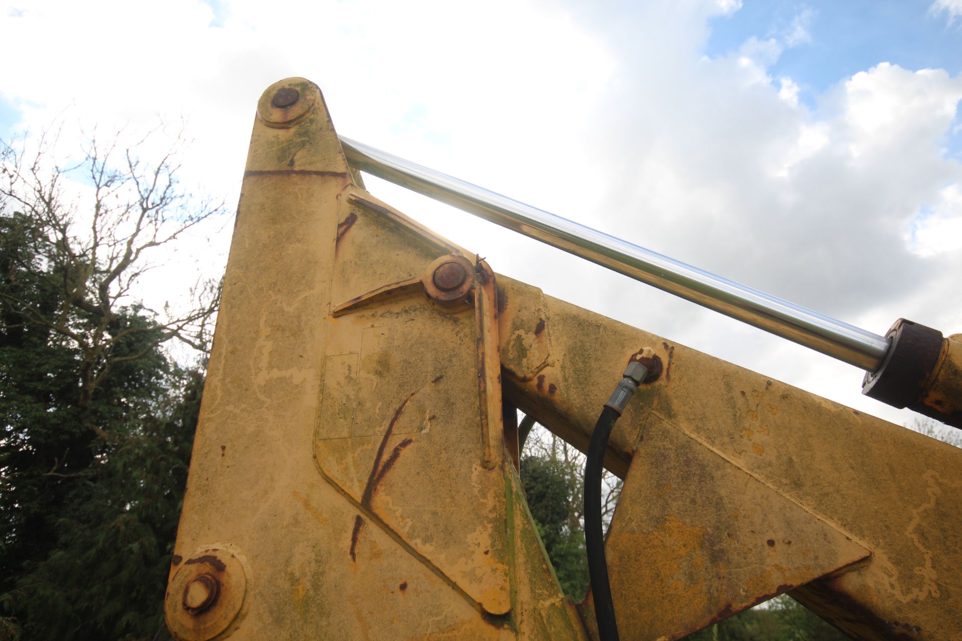 International Harvester 260A 2WD backhoe loader. Registration CWJ 891T (no paperwork). Date of first - Bild 42 aus 104