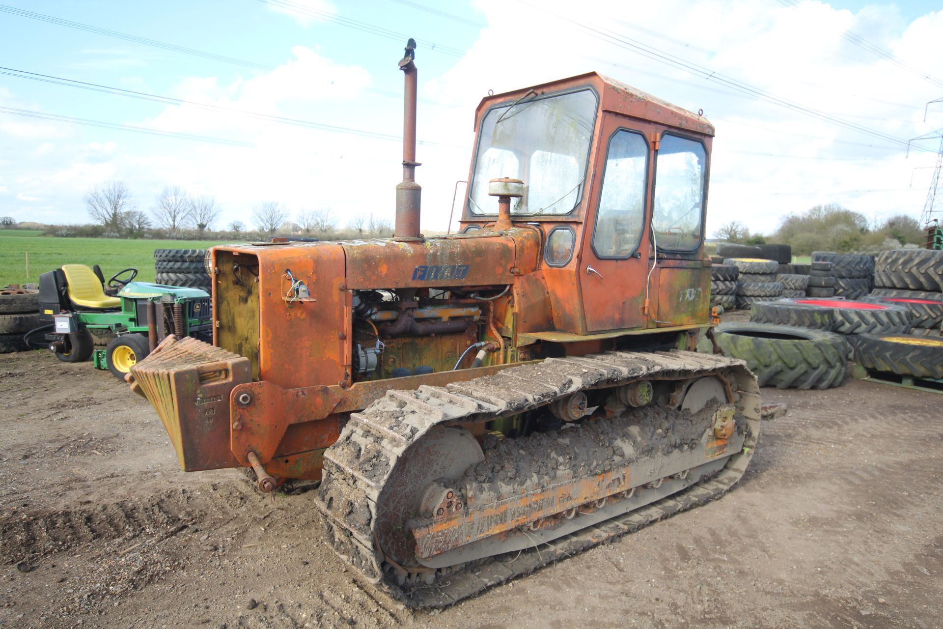 Fiat 100c steel tracked crawler. With Turner rear linkage. Owned from new. Unused for some time