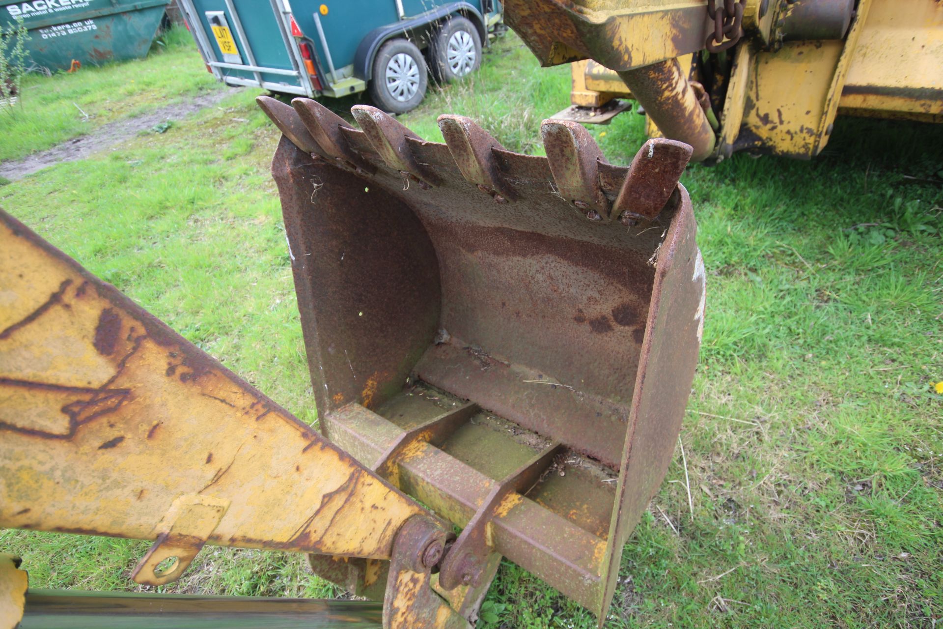 International Harvester 260A 2WD backhoe loader. Registration CWJ 891T (no paperwork). Date of first - Bild 46 aus 104