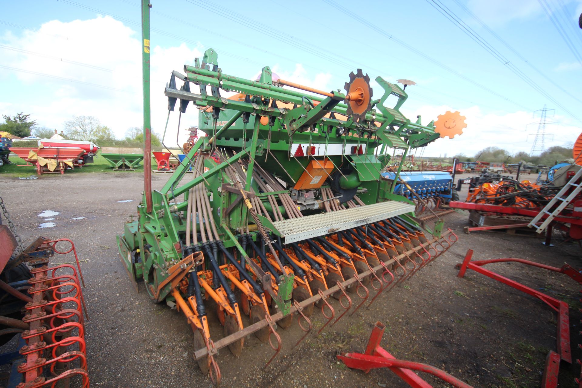 Amazone KE403 4m combination drill. 2005. With disc coulters, pre-em and tramlime. Manual, Control - Image 4 of 44
