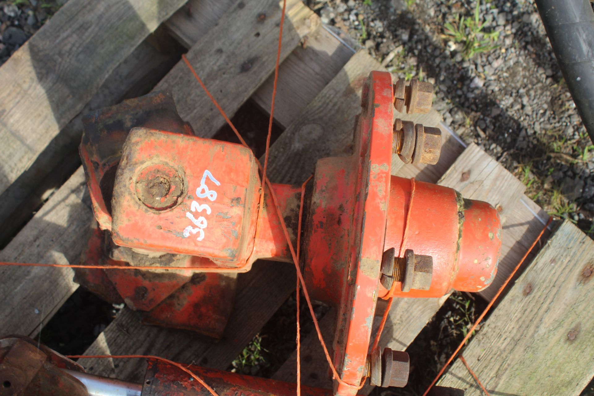 Pair of Grimme Hydraulic wheel motors. V - Image 7 of 7