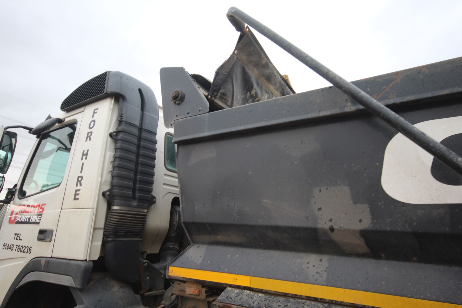 Volvo FMX 410 8x4 32T tipper. Registration WX13 CKF. Date of first registration 17/05/2013. 520, - Image 42 of 80