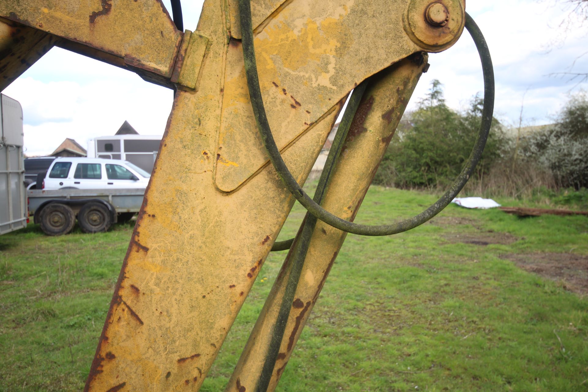 International Harvester 260A 2WD backhoe loader. Registration CWJ 891T (no paperwork). Date of first - Bild 51 aus 104