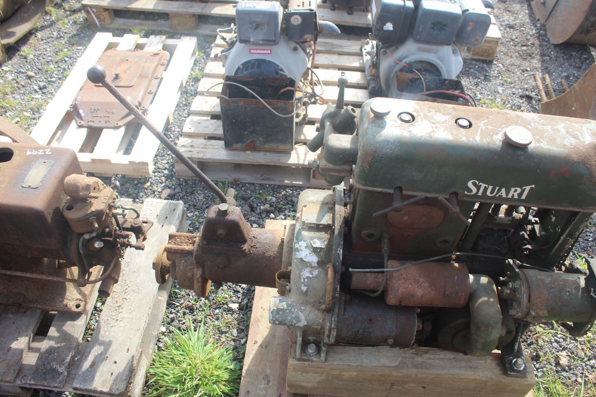 Stuart H2MR/70 2cyl diesel engine and gearbox. For spares or repair. - Image 12 of 13